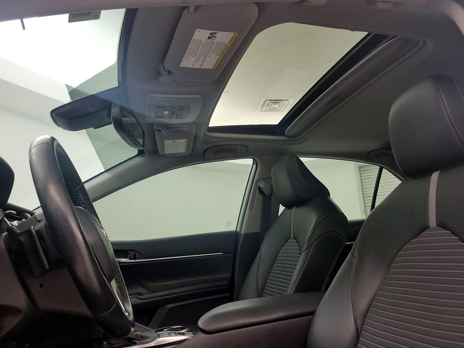 Thumbnail: 2020 Toyota Camry - 19