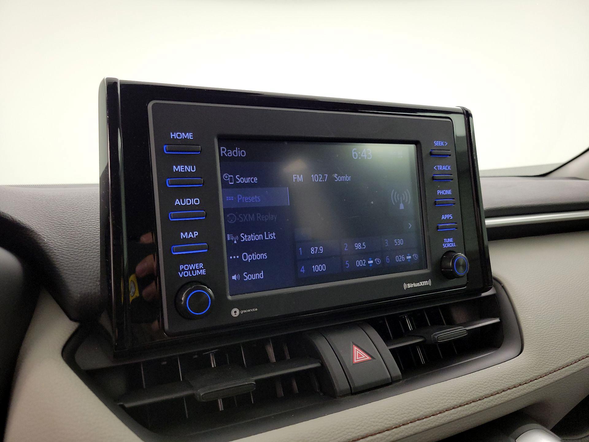 Thumbnail: 2022 Toyota RAV4 - 15