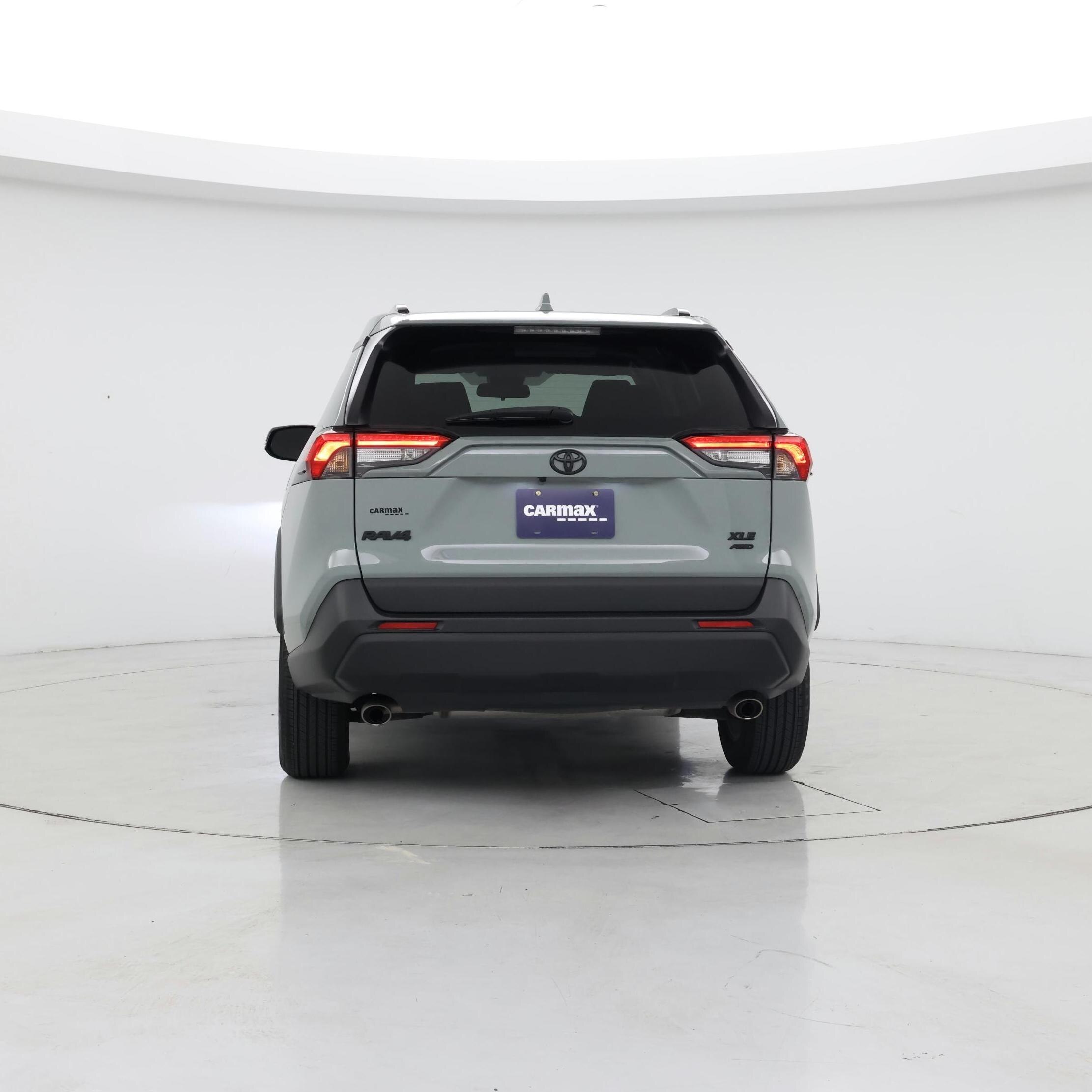 Thumbnail: 2022 Toyota RAV4 - 6
