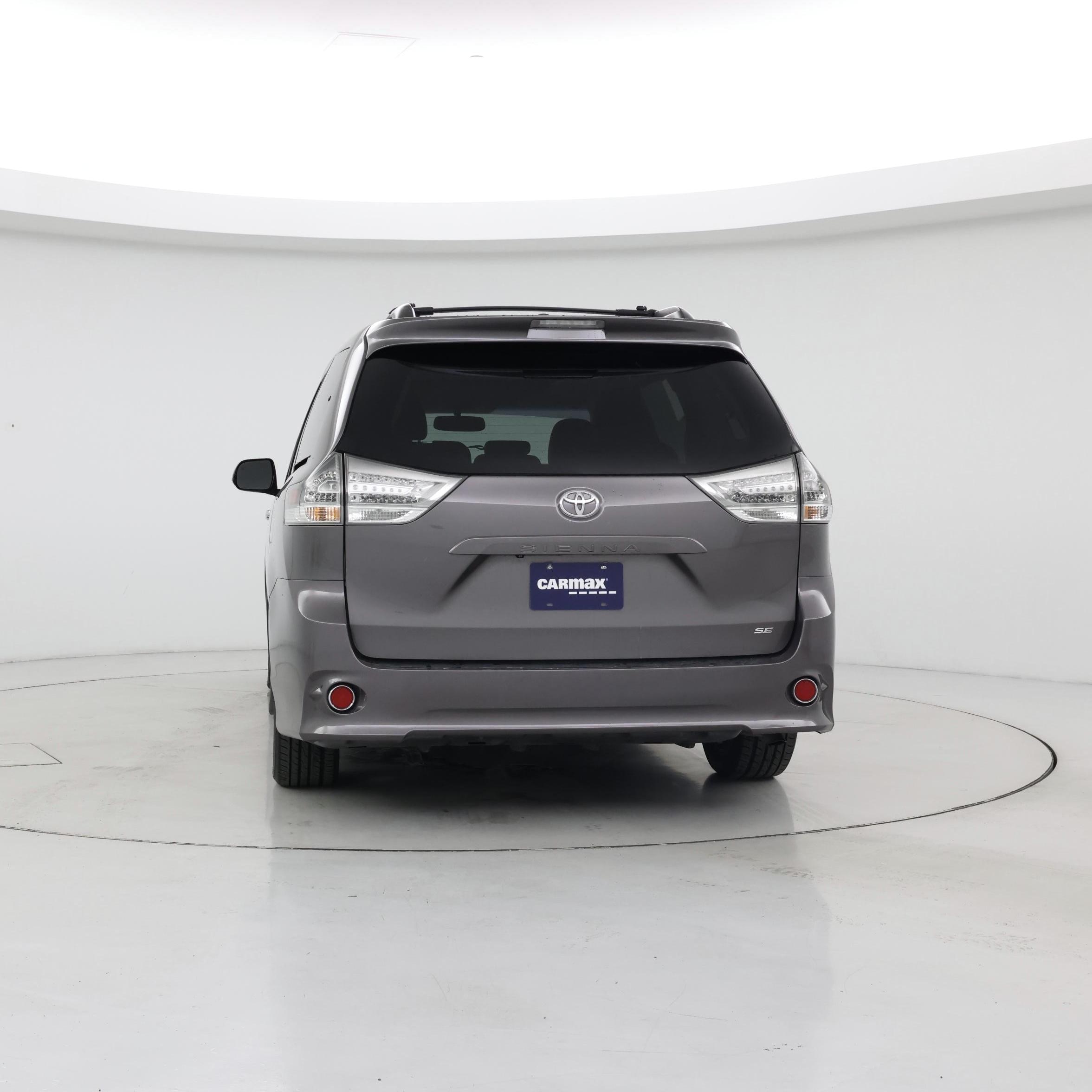 Thumbnail: 2014 Toyota Sienna - 6