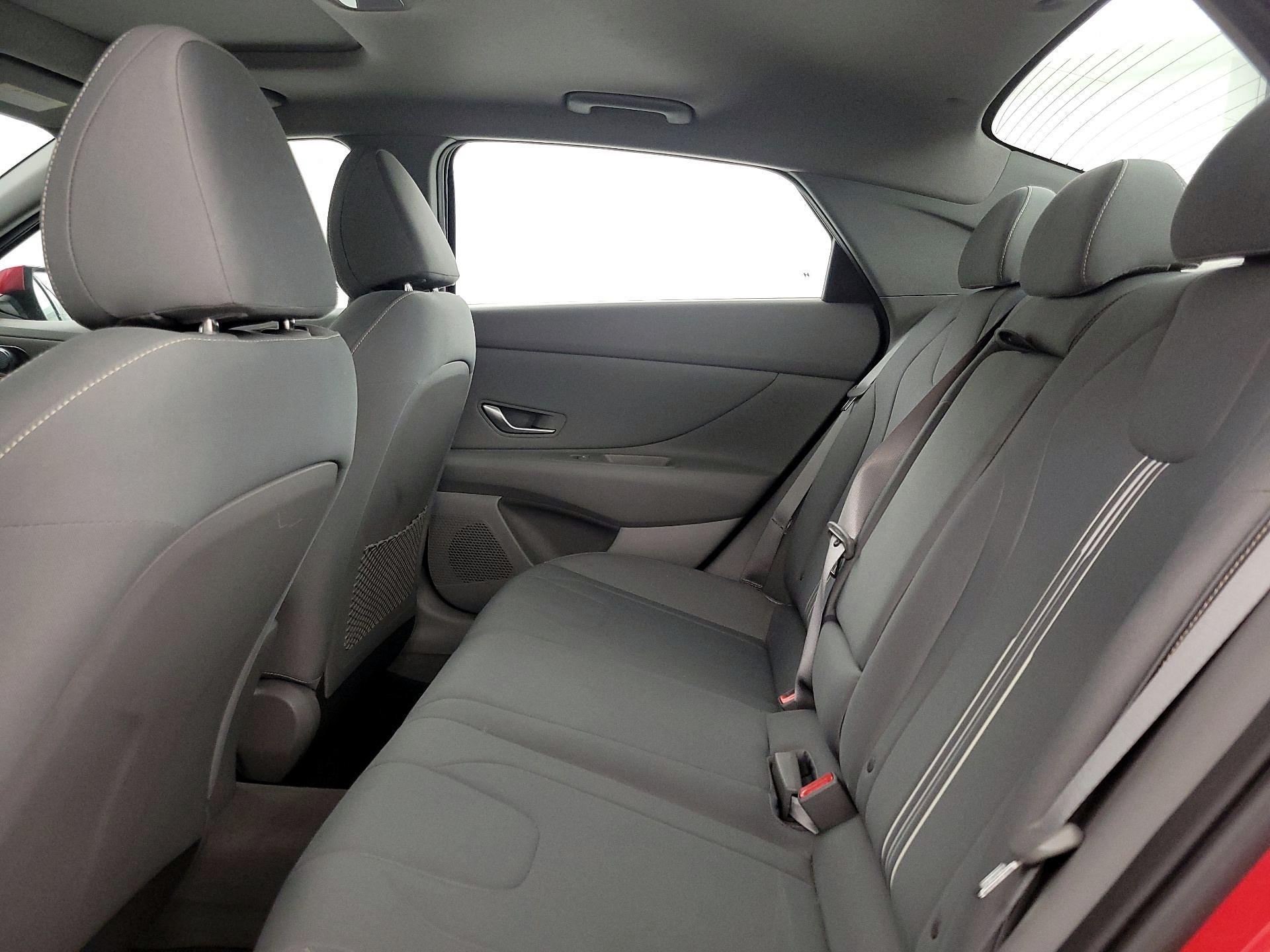 Thumbnail: 2021 Hyundai Elantra - 20