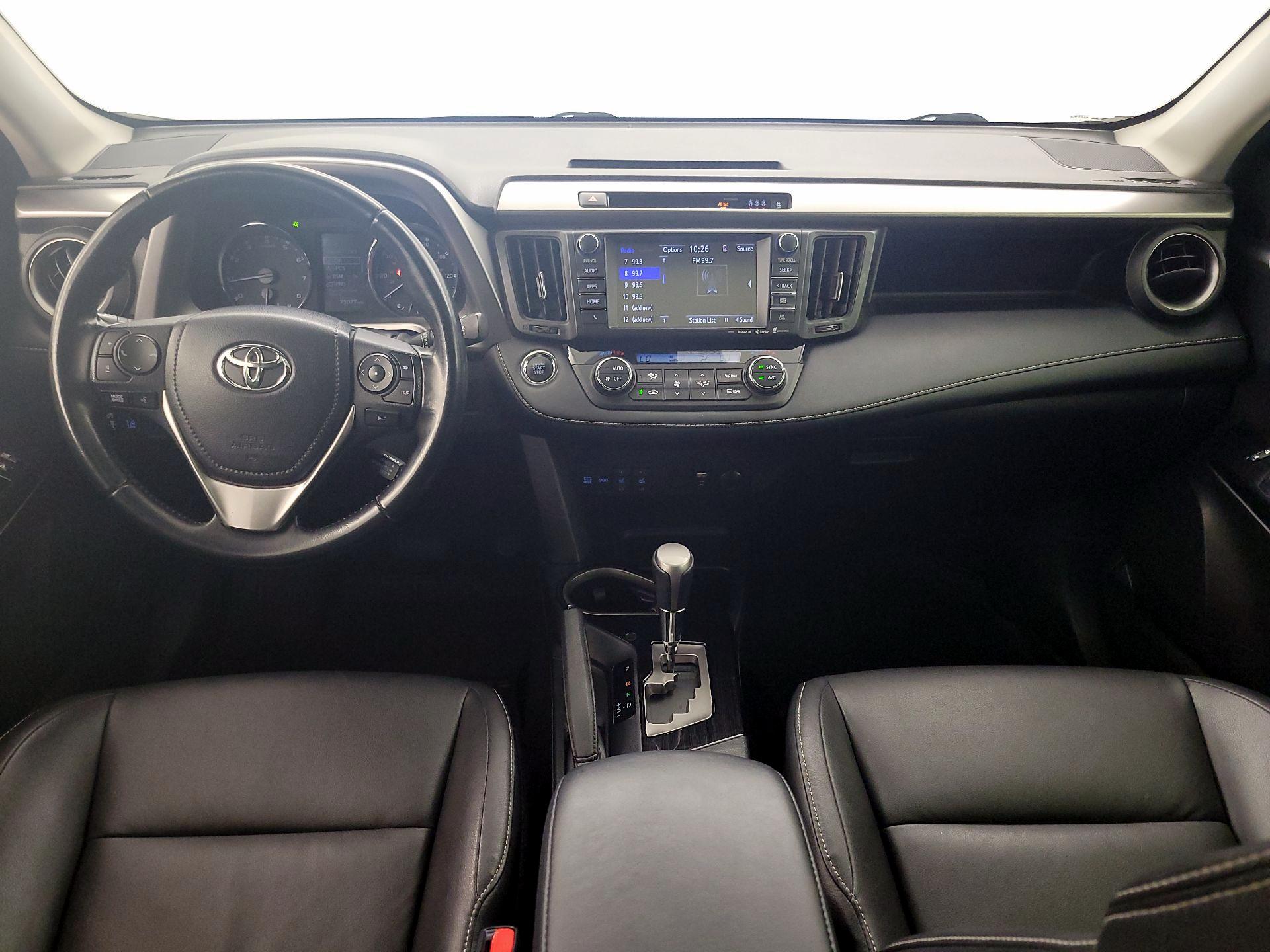 Thumbnail: 2018 Toyota RAV4 - 9