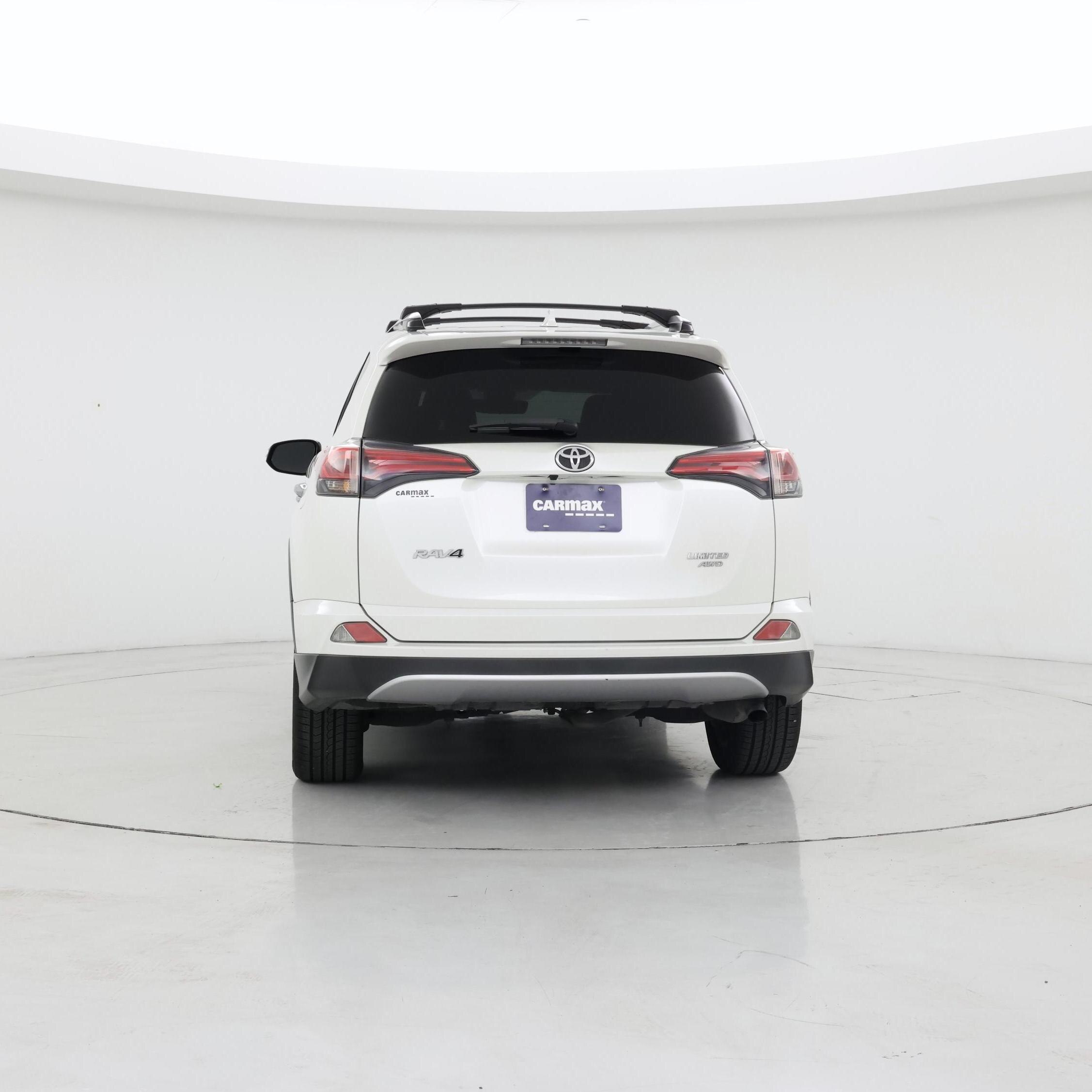 Thumbnail: 2018 Toyota RAV4 - 6