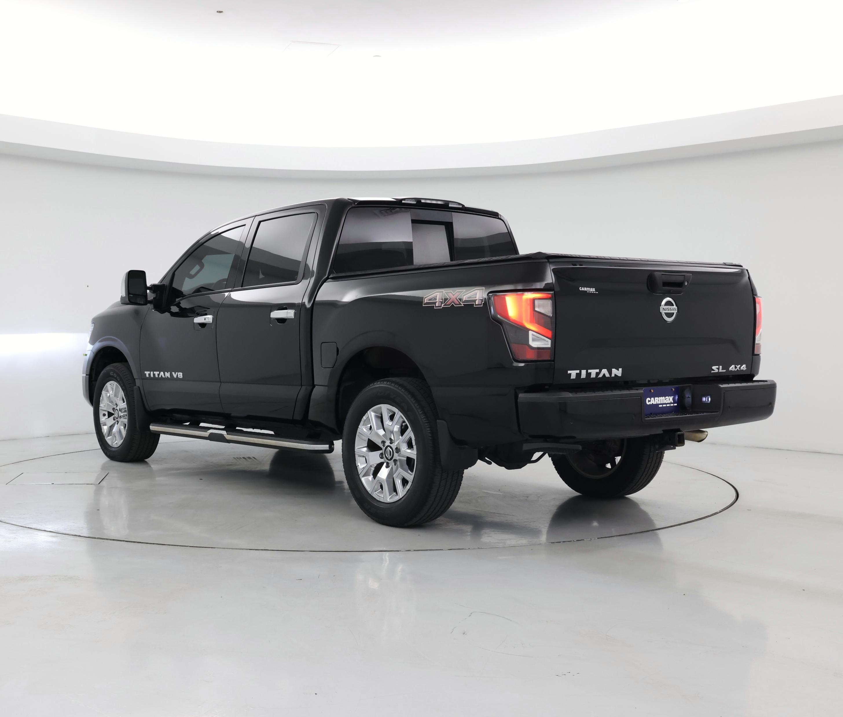 Thumbnail: 2020 Nissan Titan - 2