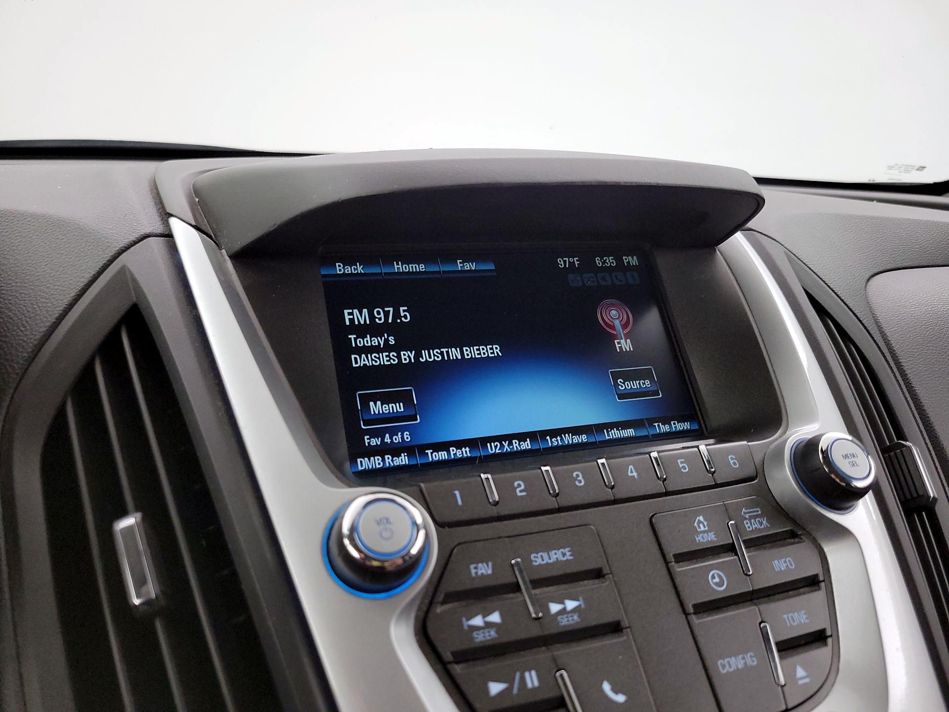 Thumbnail: 2015 Chevrolet Equinox - 14