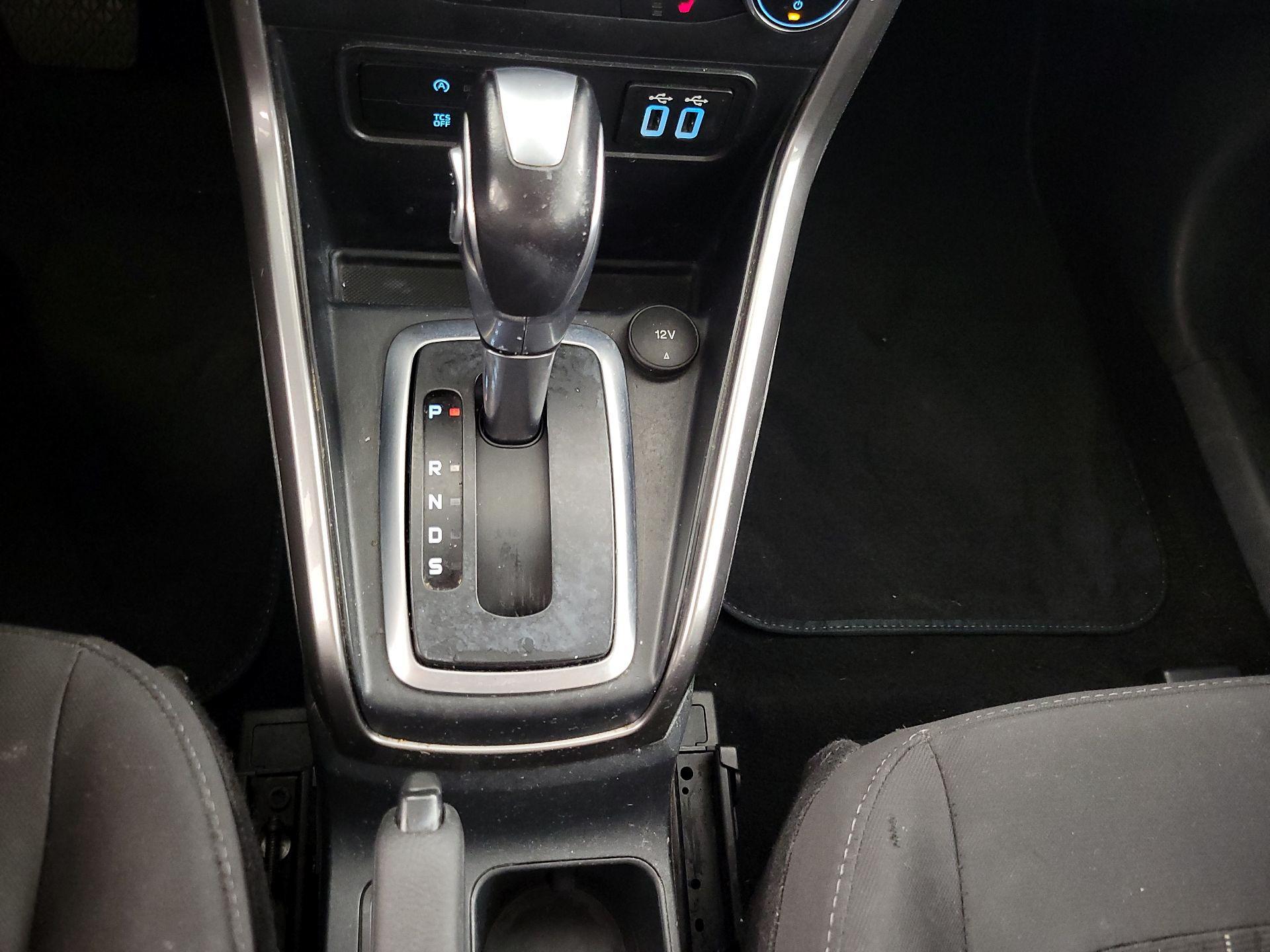 Thumbnail: 2018 Ford EcoSport - 18