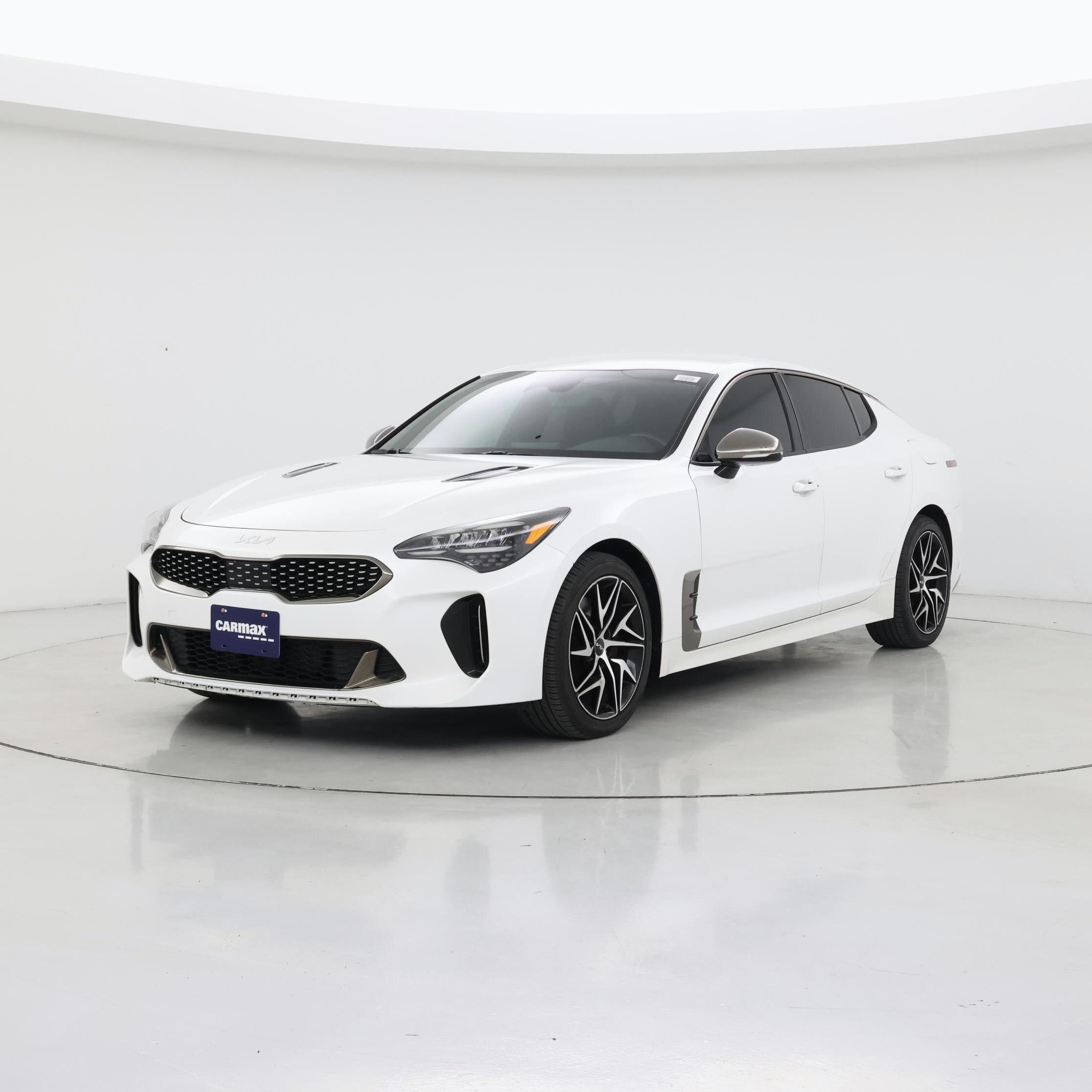 Thumbnail: 2022 Kia Stinger - 4