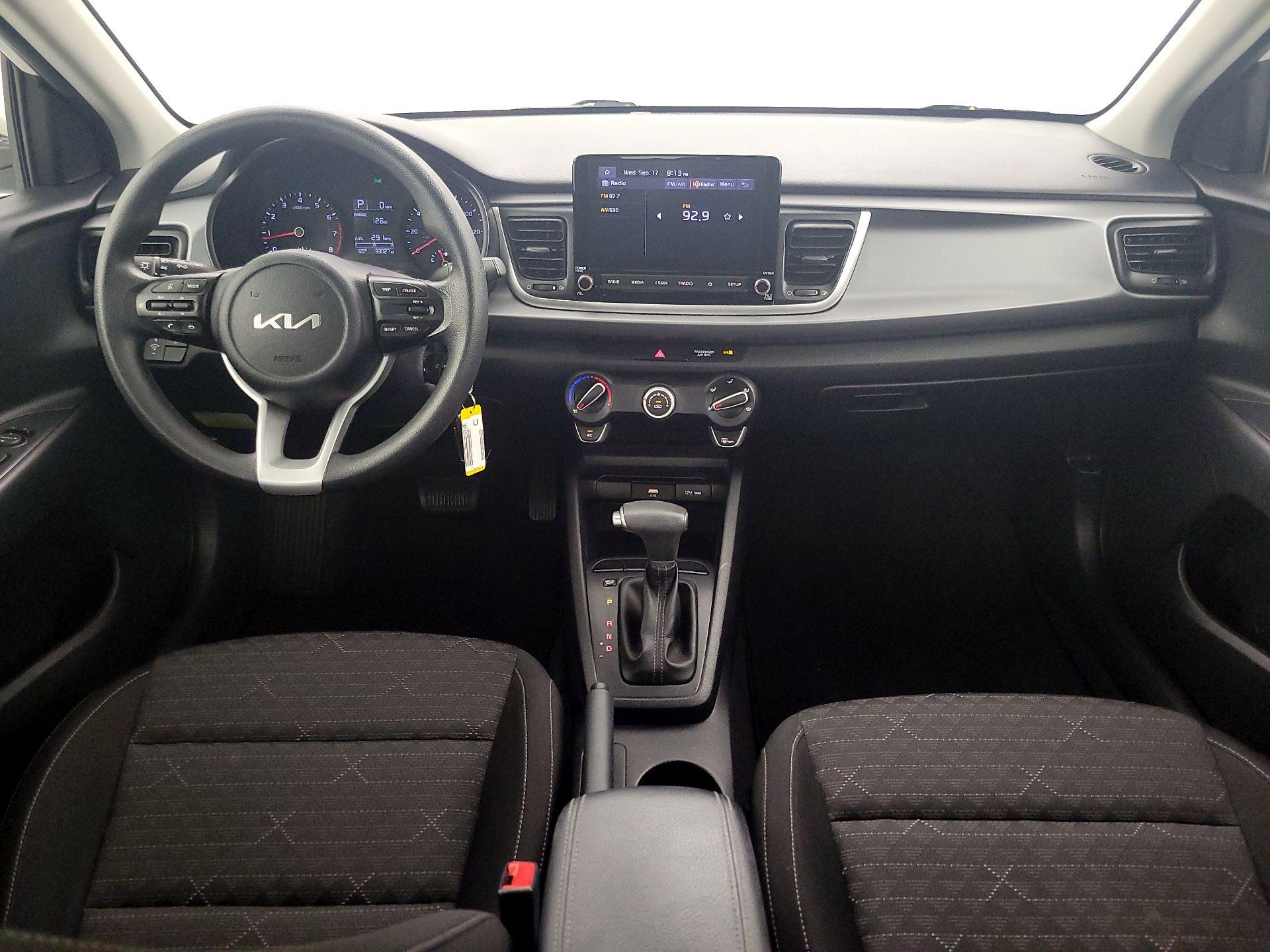 Thumbnail: 2022 Kia Rio - 9