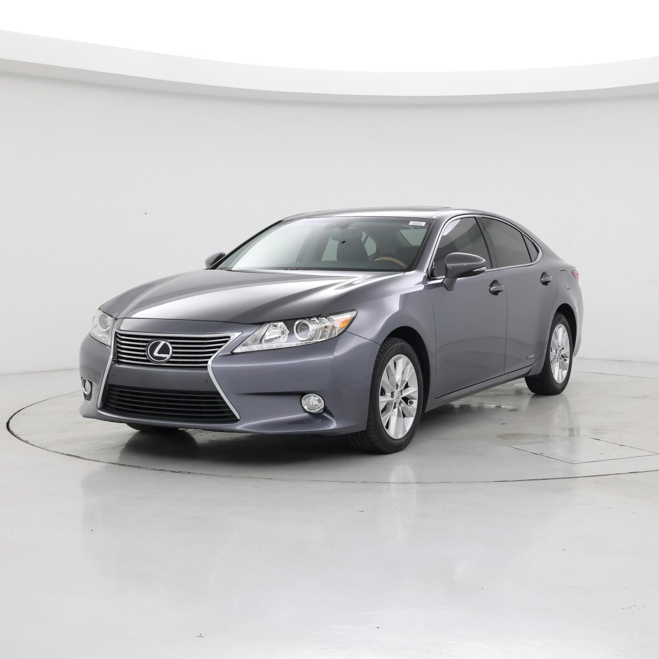 Thumbnail: 2015 Lexus ES - 4