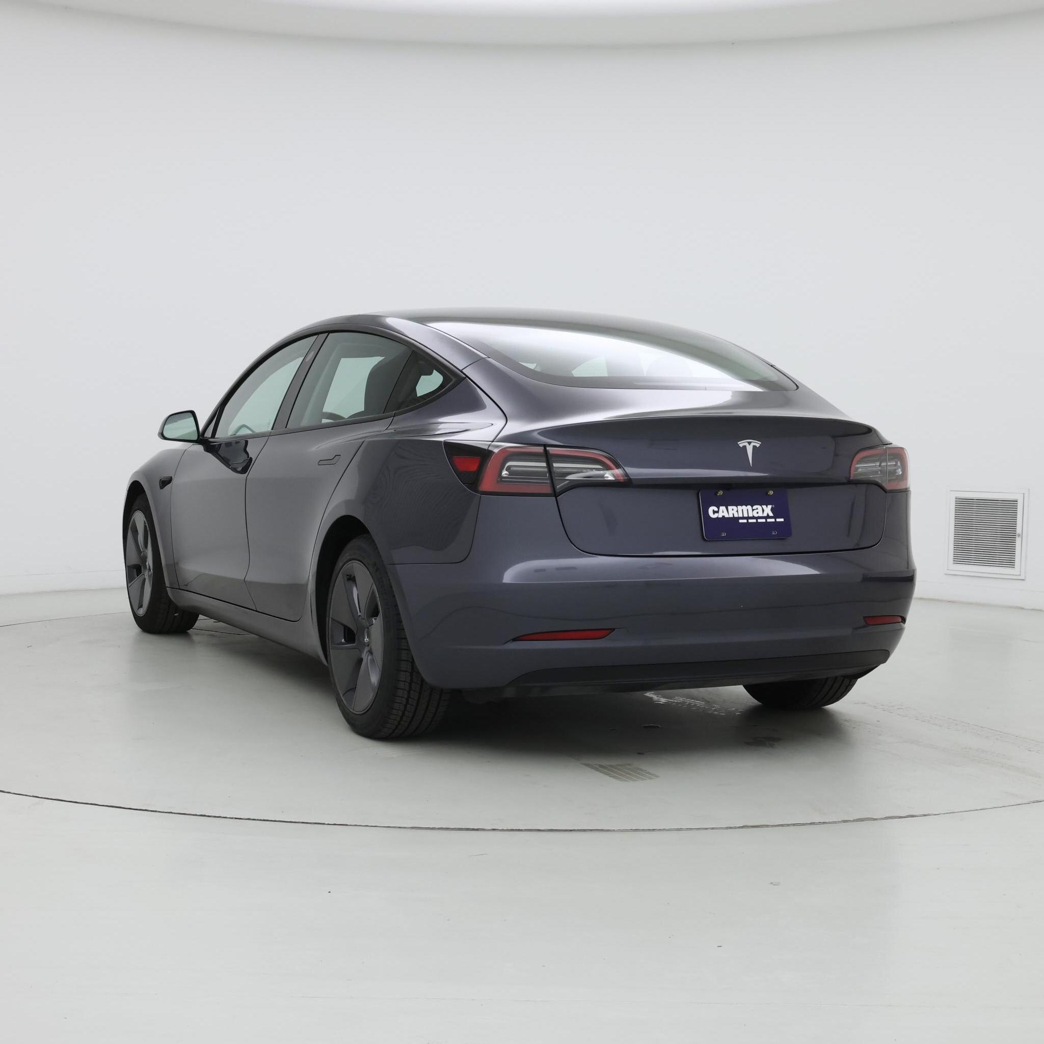 Thumbnail: 2023 Tesla Model 3 - 2