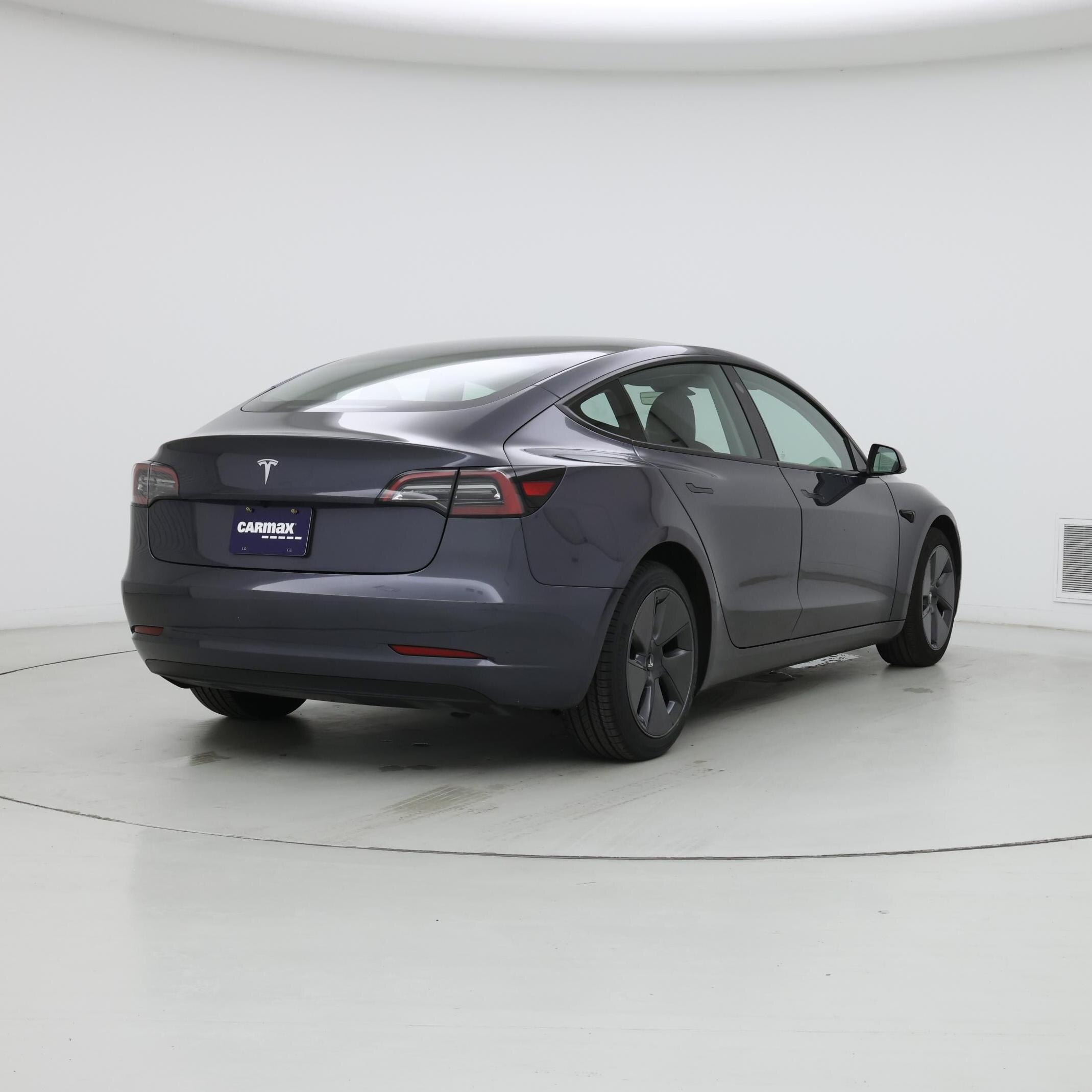 Thumbnail: 2023 Tesla Model 3 - 8