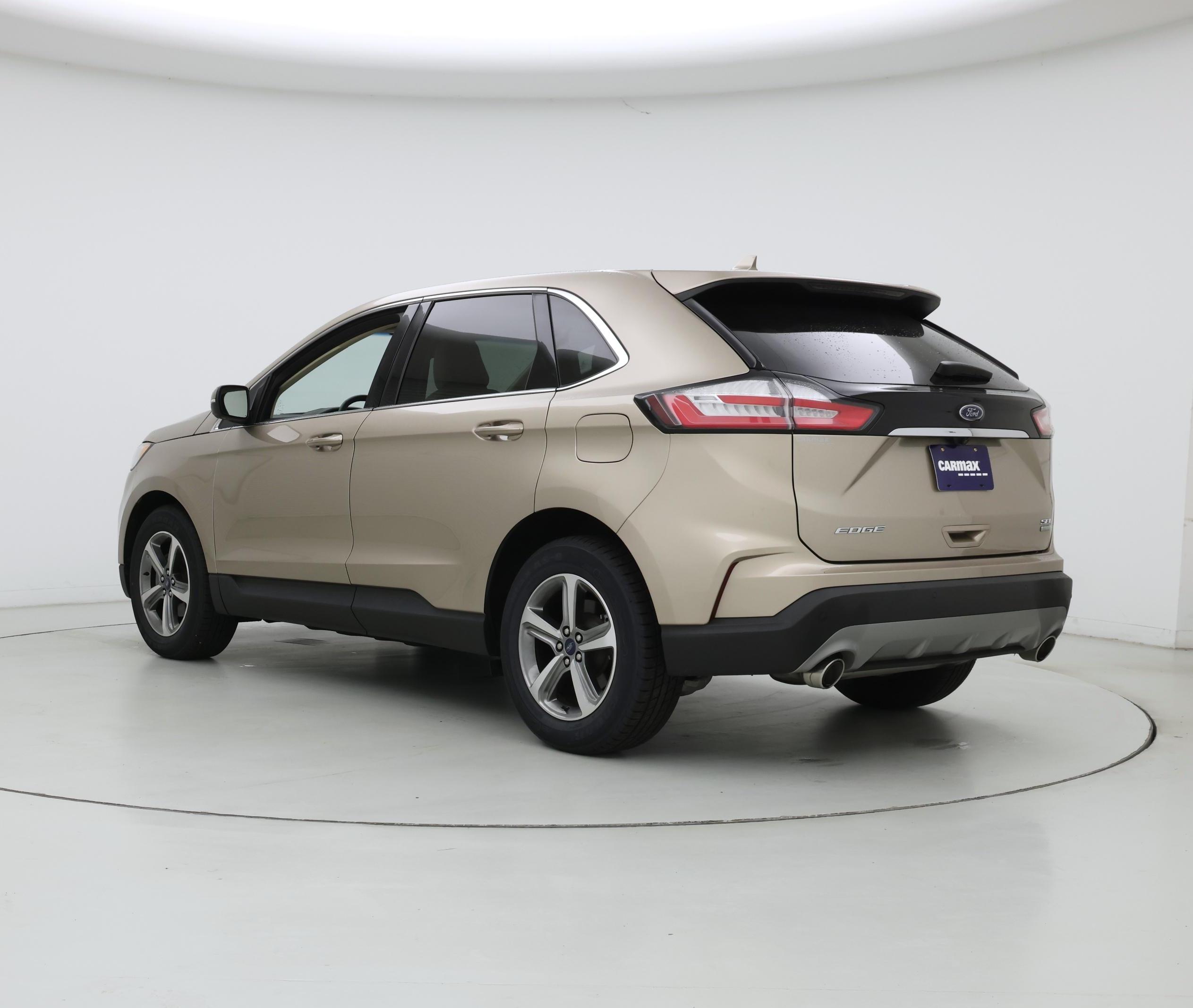 Thumbnail: 2020 Ford Edge - 2