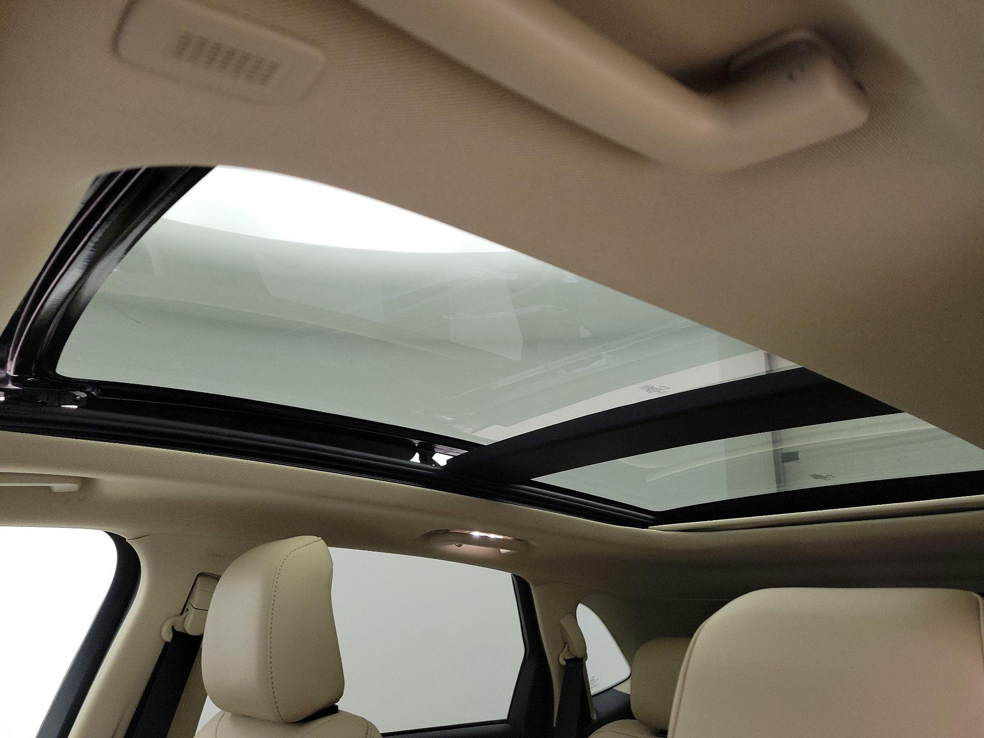 Thumbnail: 2020 Ford Edge - 20