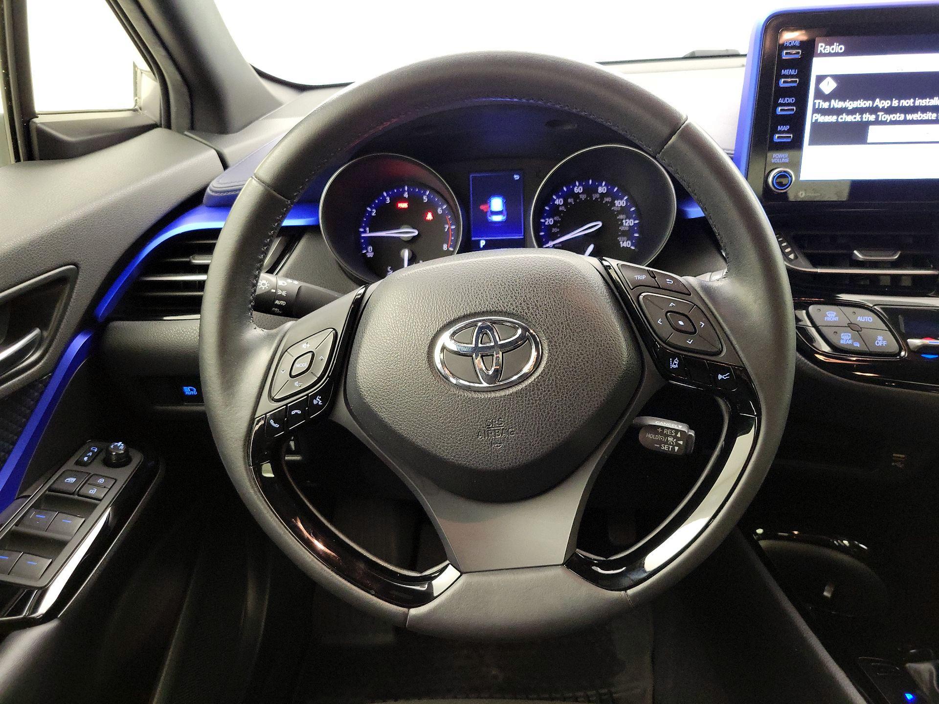 Thumbnail: 2020 Toyota C-HR - 10