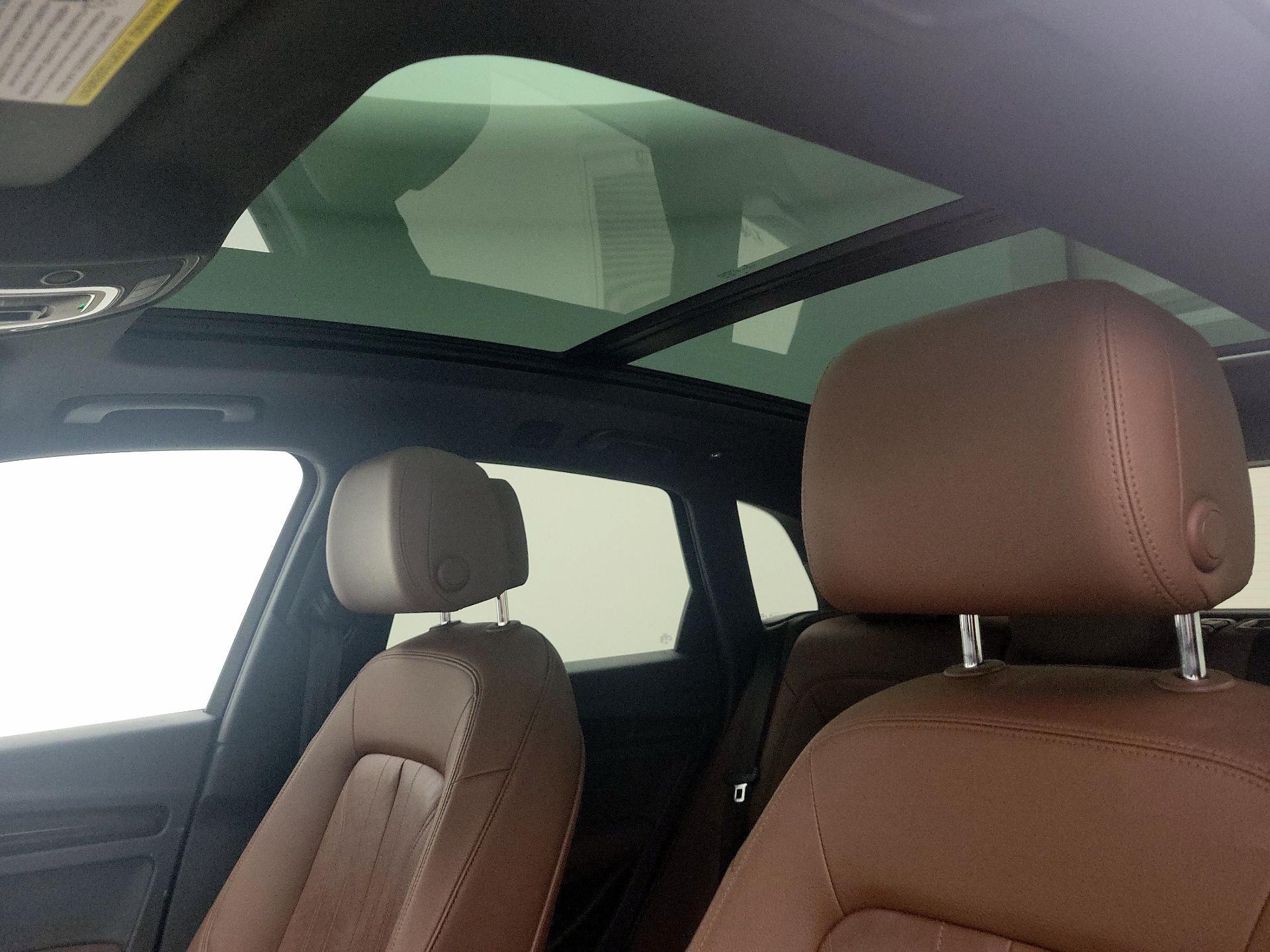 Thumbnail: 2020 Audi Q5 - 19