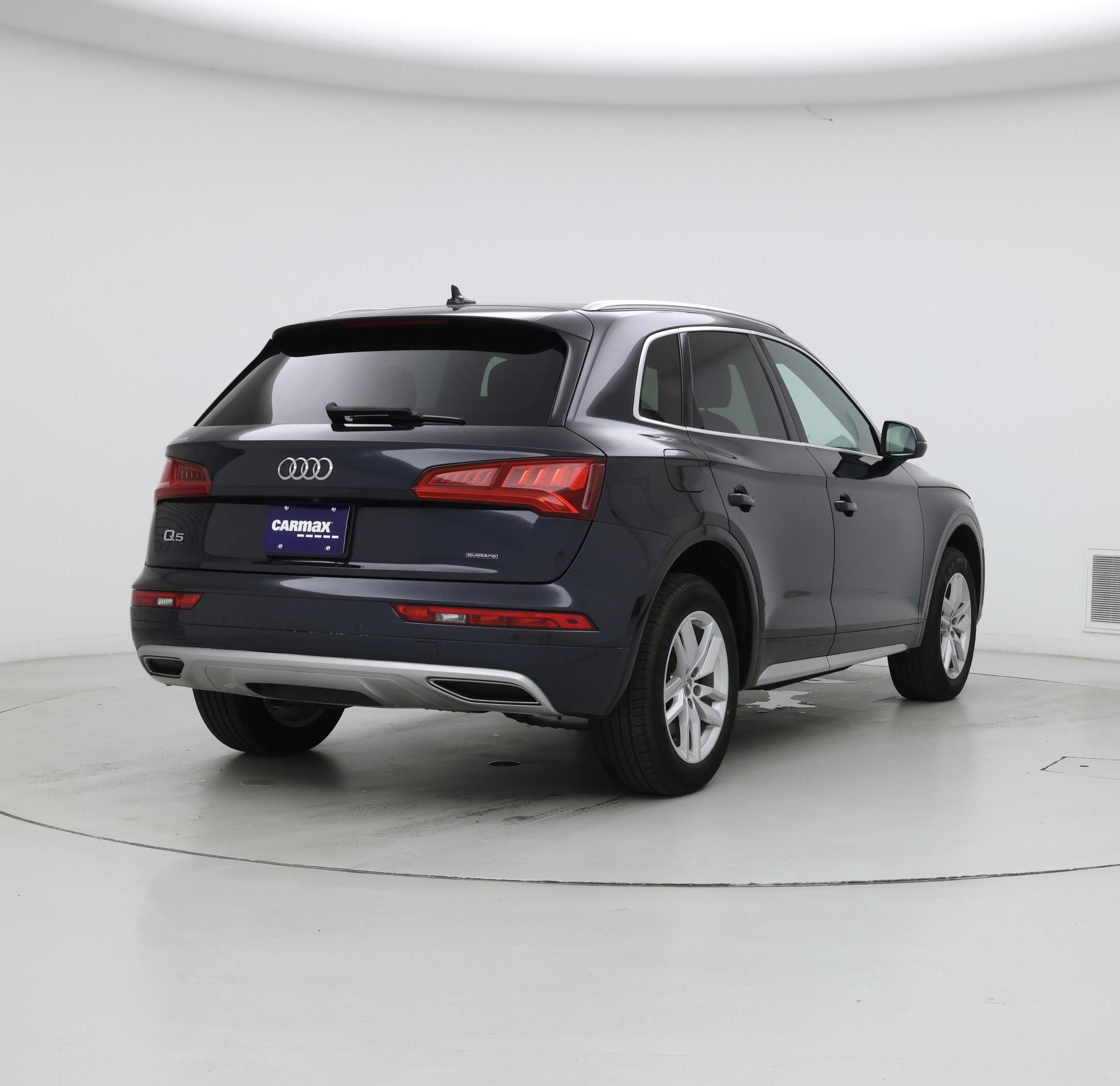 Thumbnail: 2020 Audi Q5 - 8
