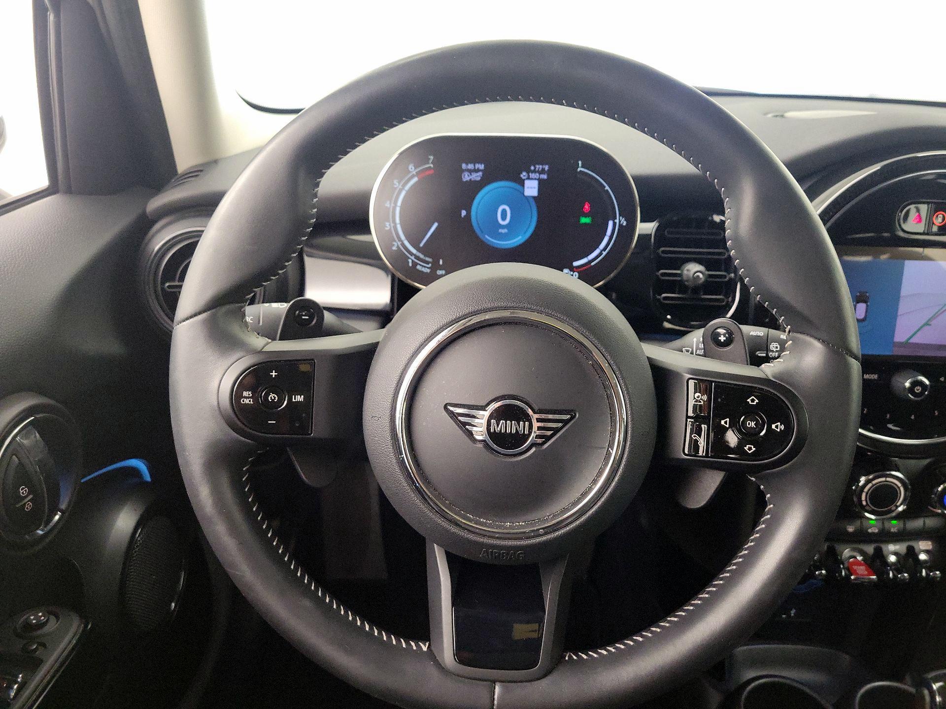 Thumbnail: 2022 MINI Cooper Hardtop - 10