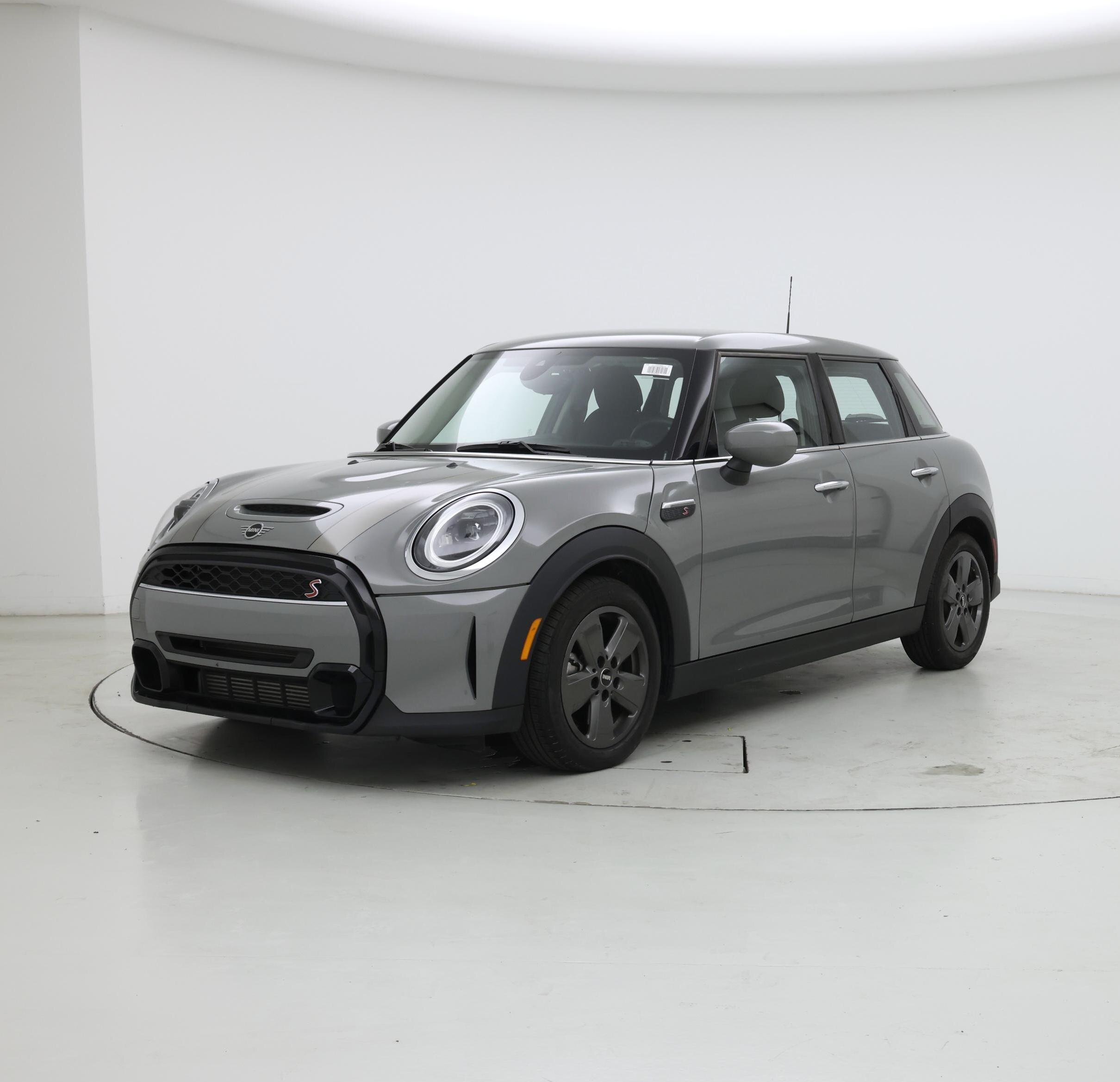 Thumbnail: 2022 MINI Cooper Hardtop - 4
