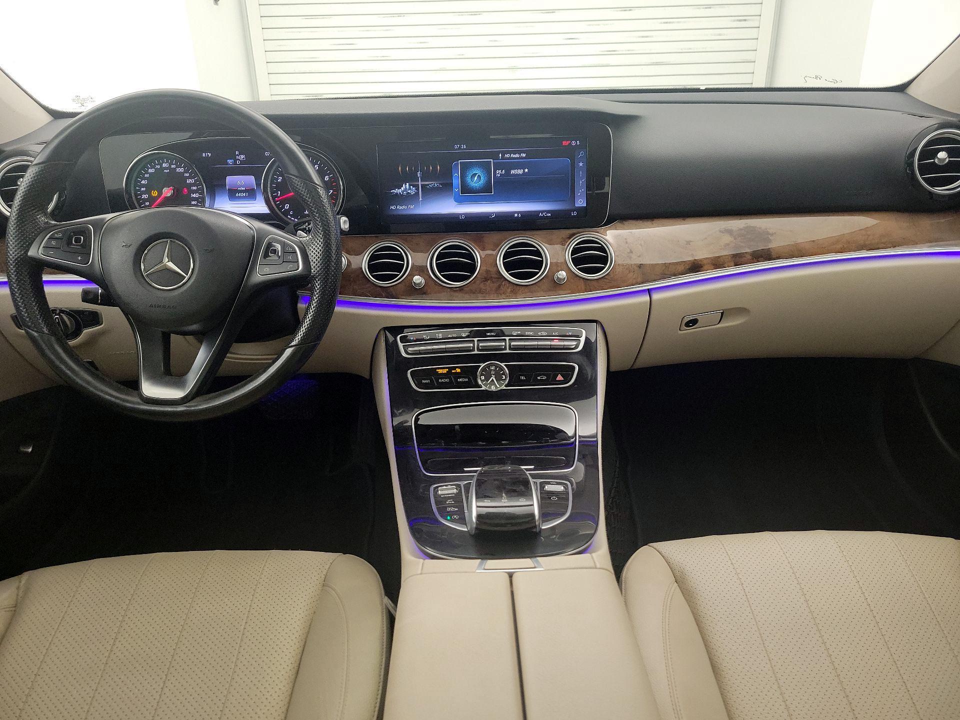 Thumbnail: 2017 Mercedes-Benz E-Class - 9