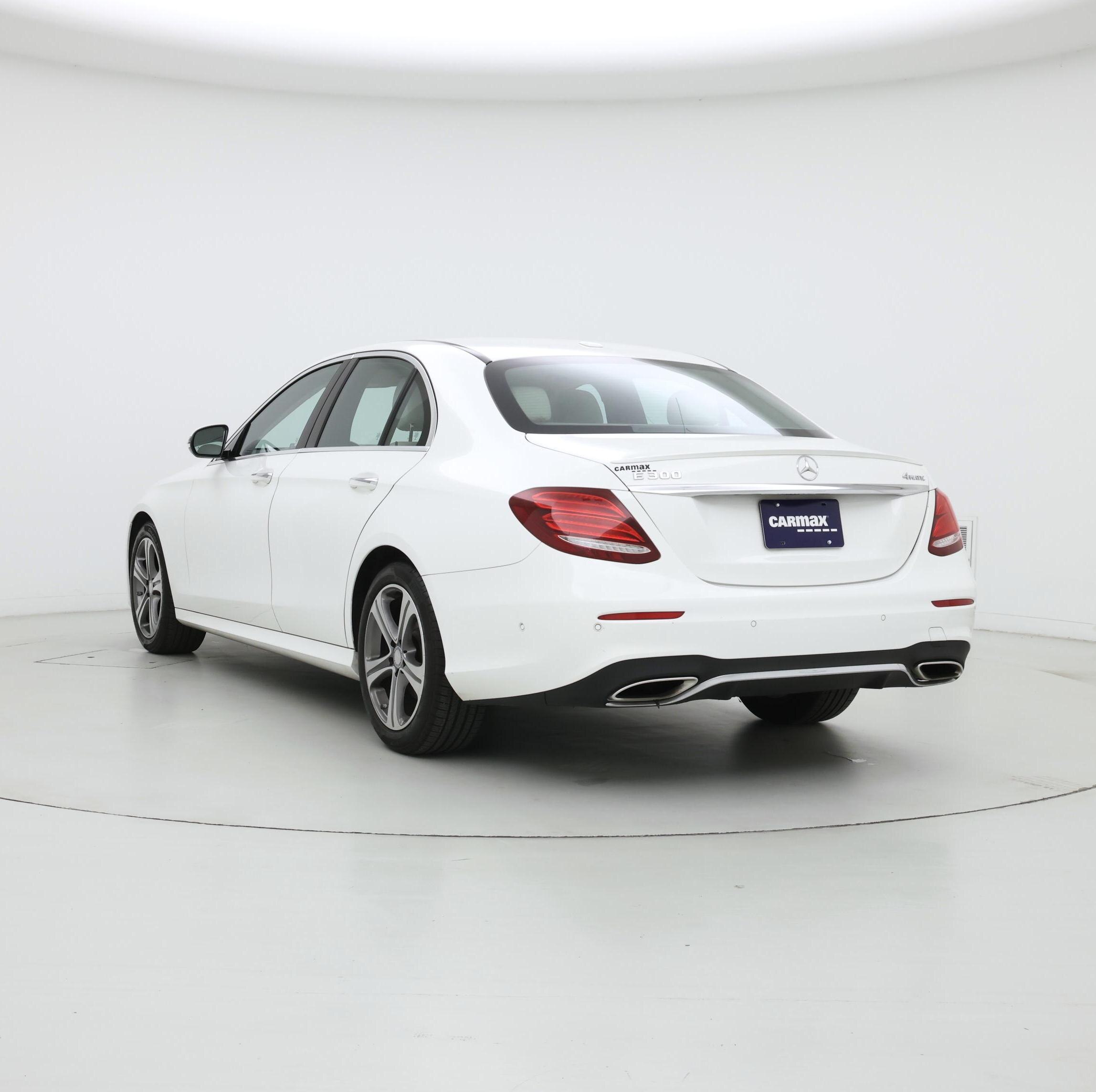 Thumbnail: 2017 Mercedes-Benz E-Class - 2