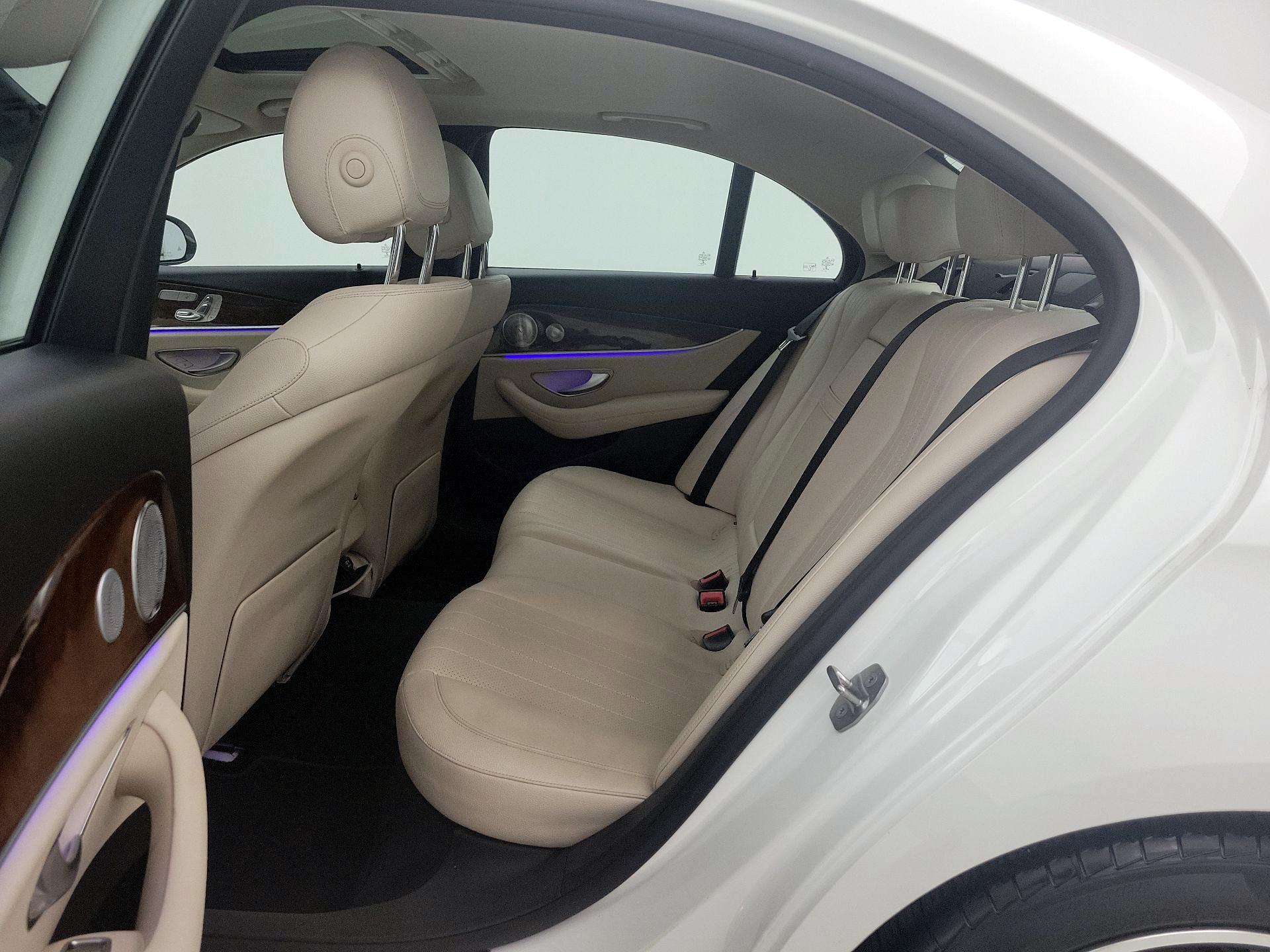 Thumbnail: 2017 Mercedes-Benz E-Class - 20