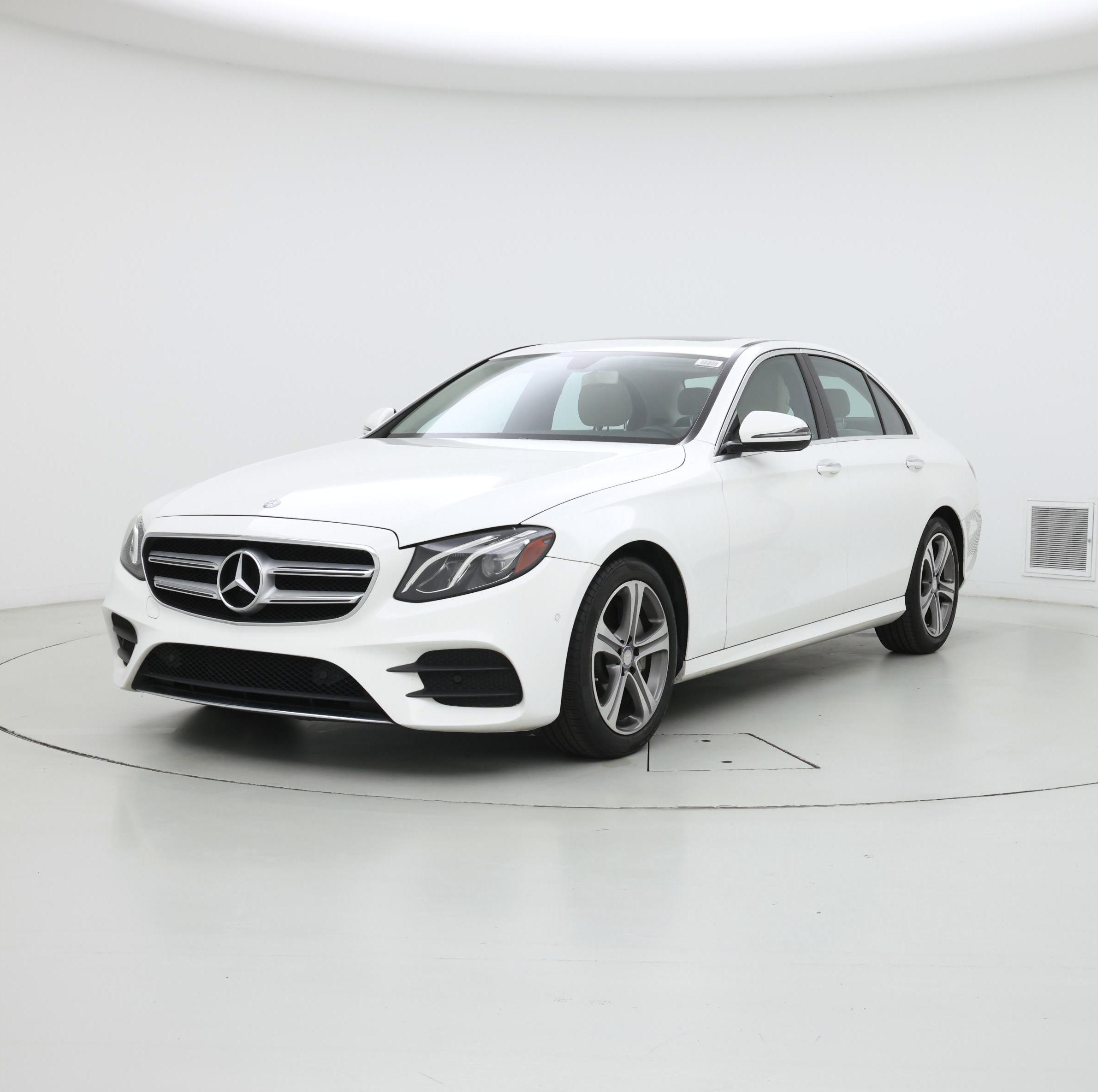 Thumbnail: 2017 Mercedes-Benz E-Class - 4