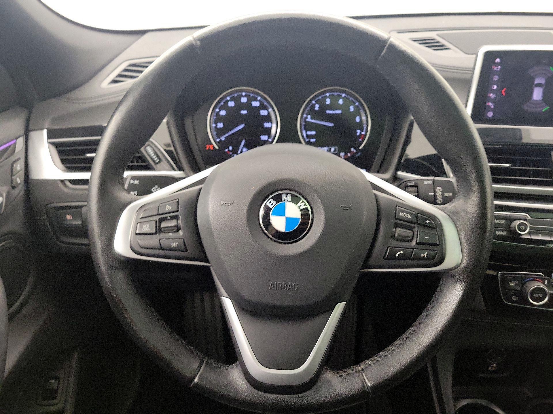 Thumbnail: 2021 BMW X2 - 10