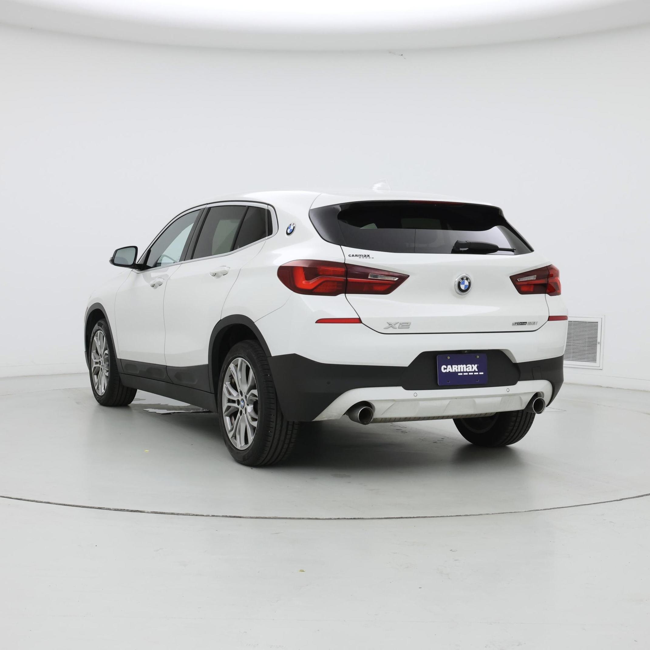 Thumbnail: 2021 BMW X2 - 2