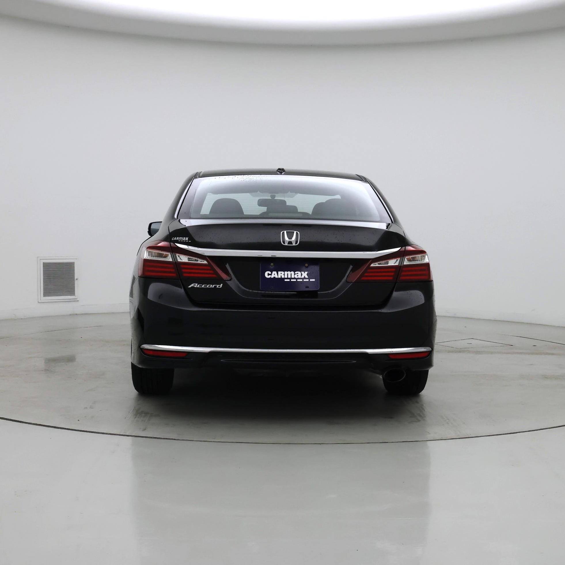 Thumbnail: 2017 Honda Accord - 6