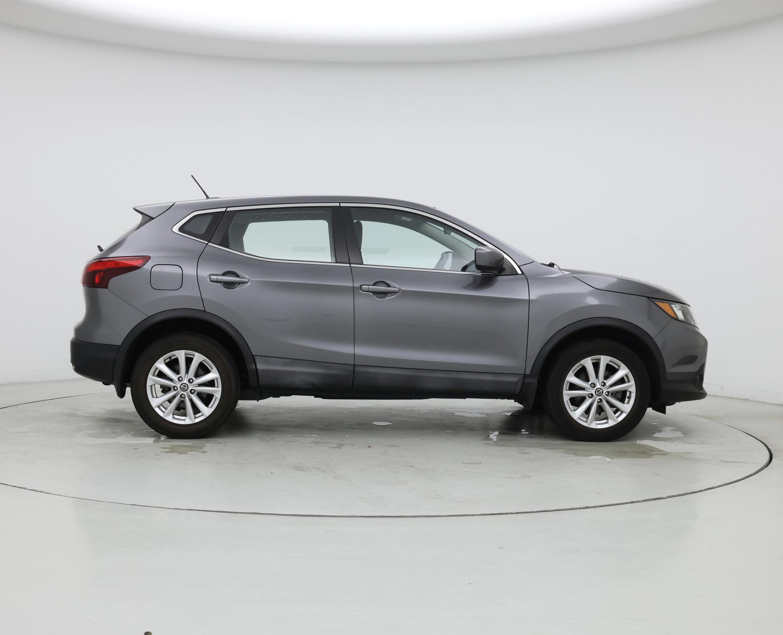 Thumbnail: 2019 Nissan Rogue Sport - 7