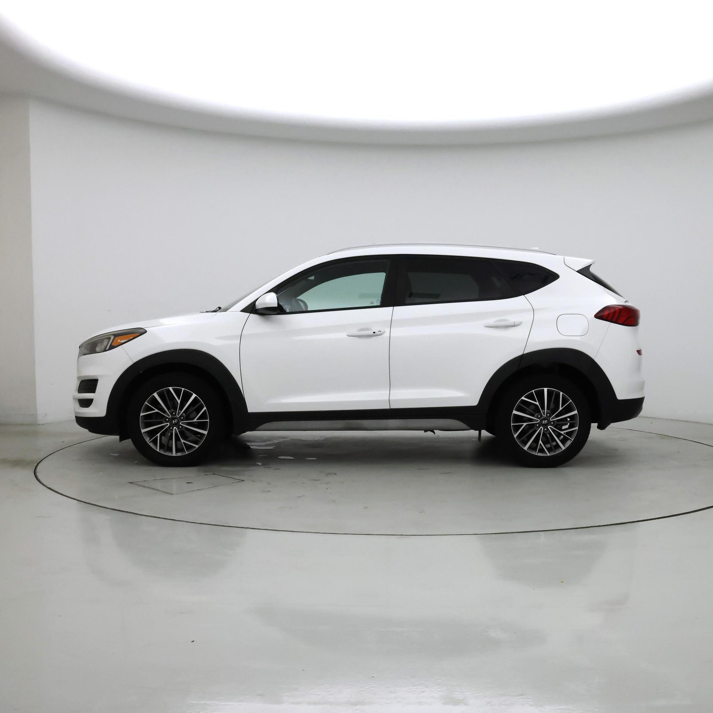 Thumbnail: 2019 Hyundai Tucson - 3