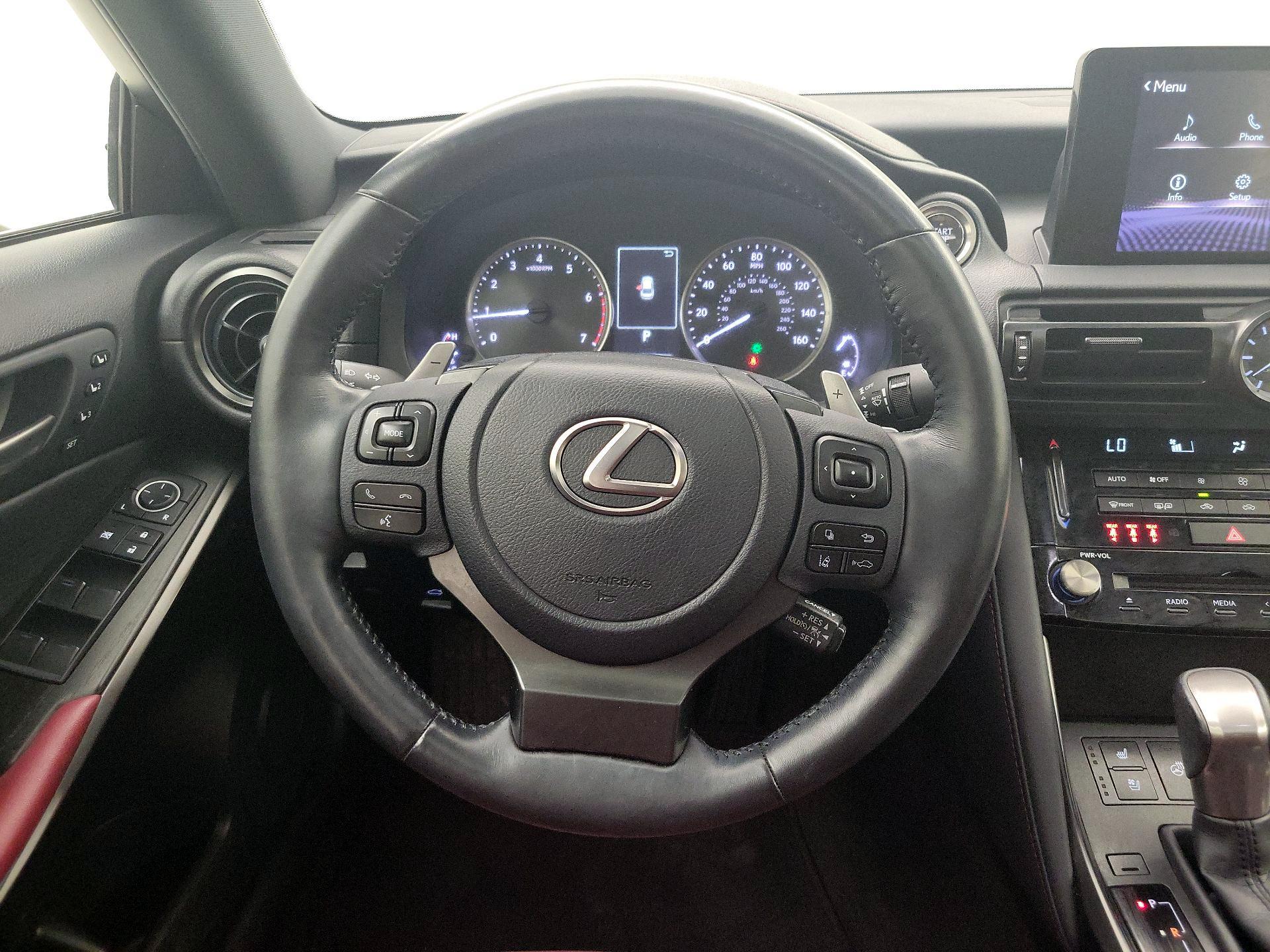 Thumbnail: 2023 Lexus IS - 10