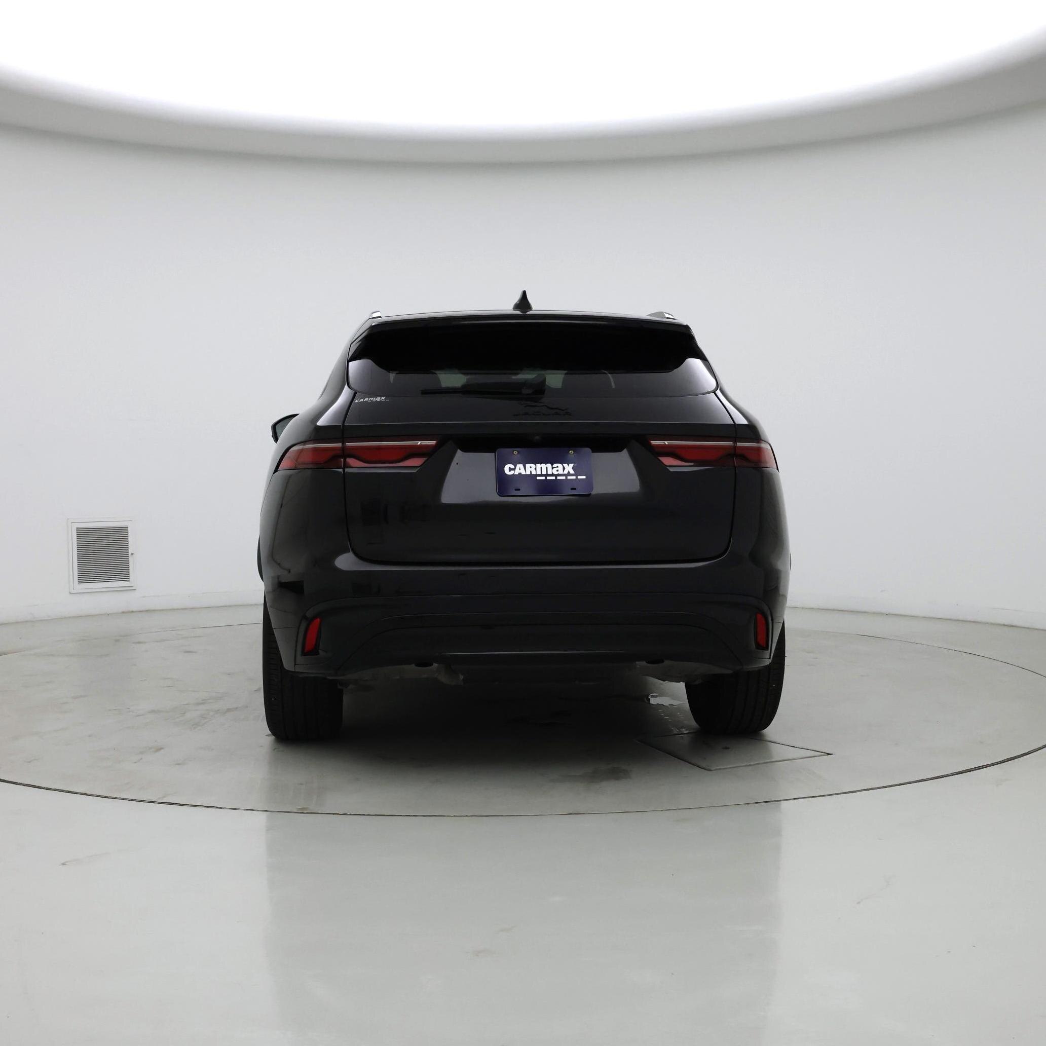 Thumbnail: 2023 Jaguar F-Pace - 6