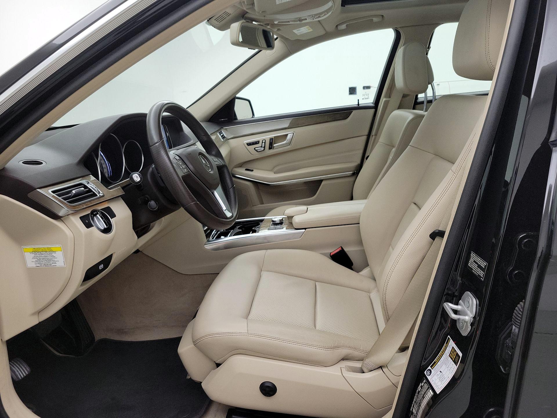 Thumbnail: 2014 Mercedes-Benz E-Class - 11