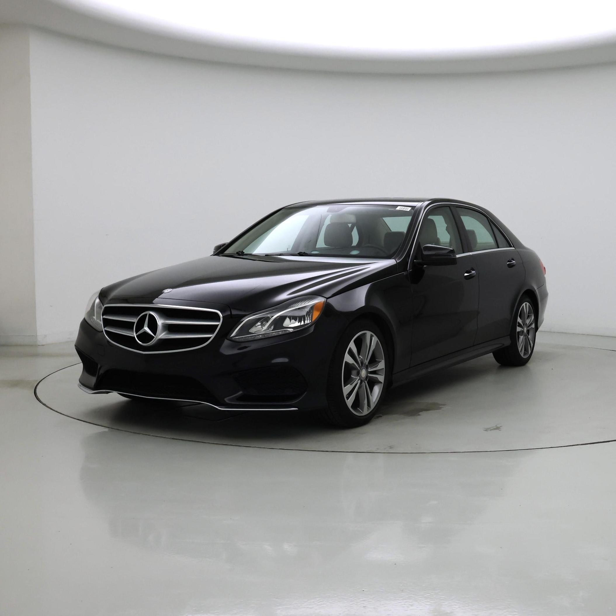 Thumbnail: 2014 Mercedes-Benz E-Class - 4
