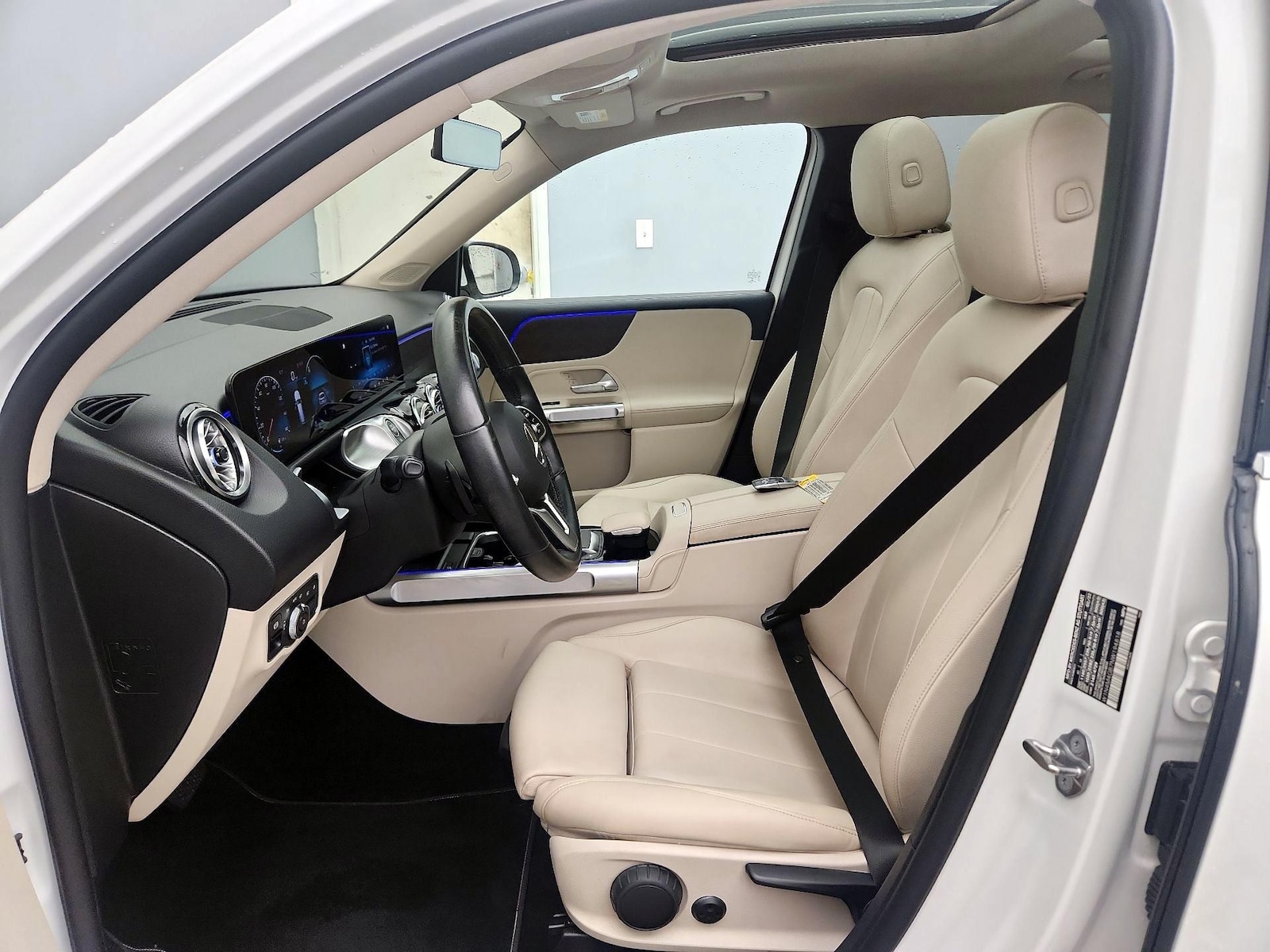 2022 Mercedes-Benz GLB Base - Photo 12