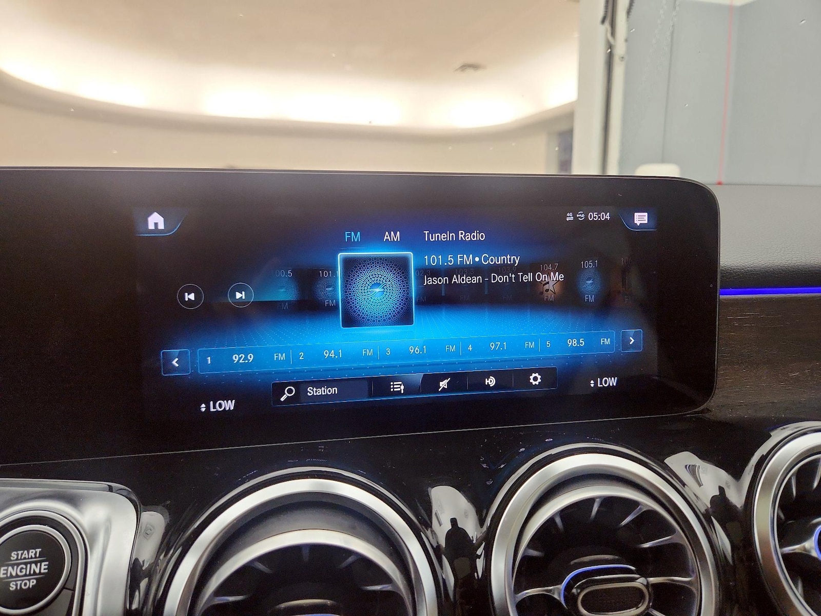 2022 Mercedes-Benz GLB Base - Photo 16