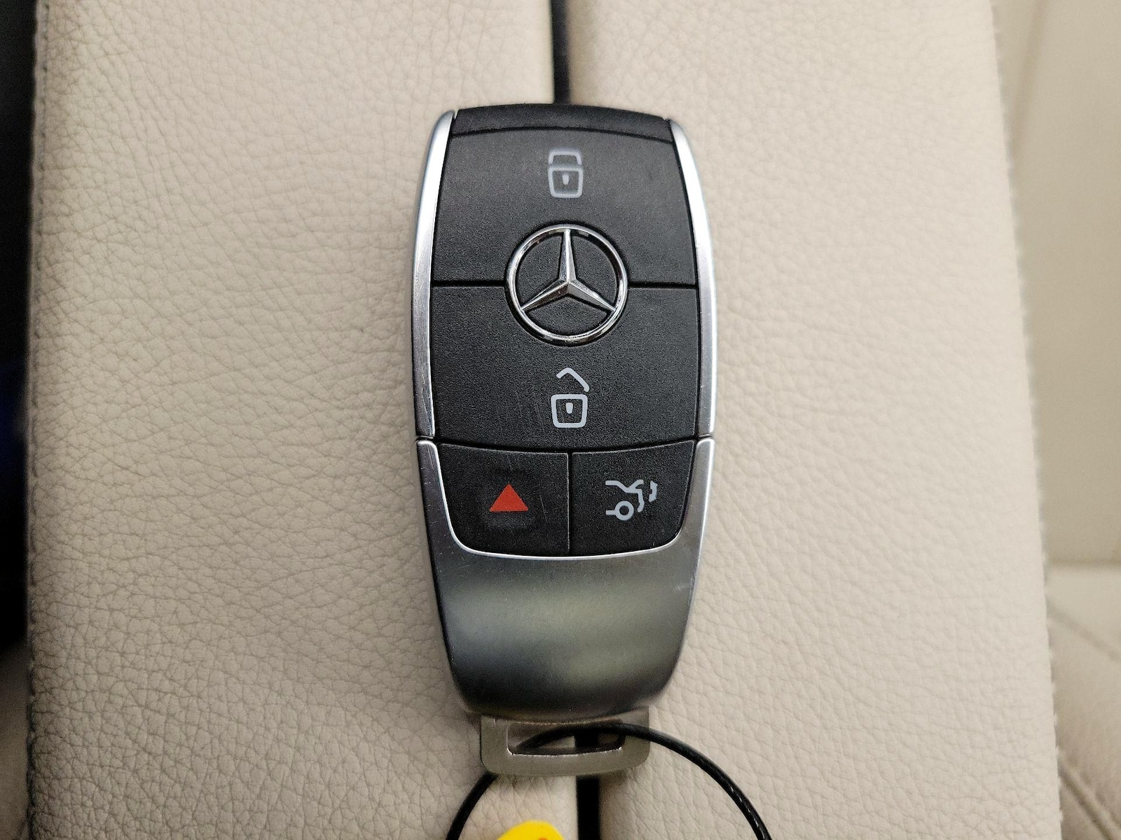 2022 Mercedes-Benz GLB Base - Photo 26
