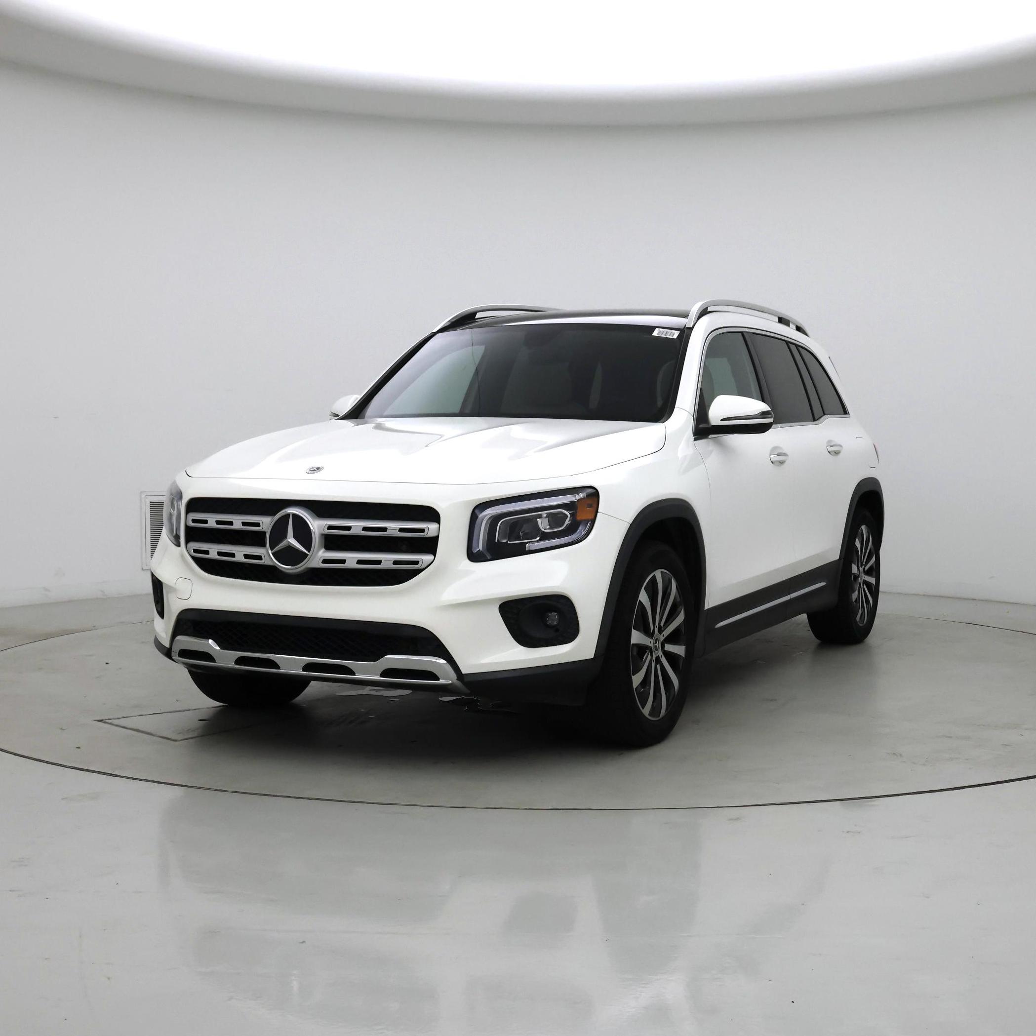 Thumbnail: 2022 Mercedes-Benz GLB - 4