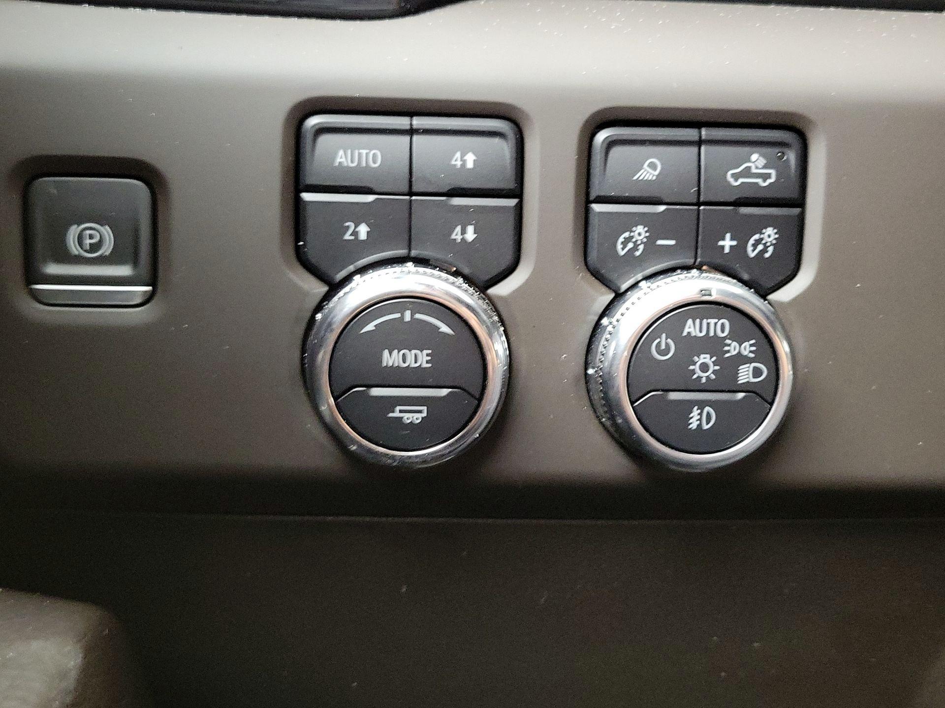 Thumbnail: 2024 GMC Sierra 1500 - 13