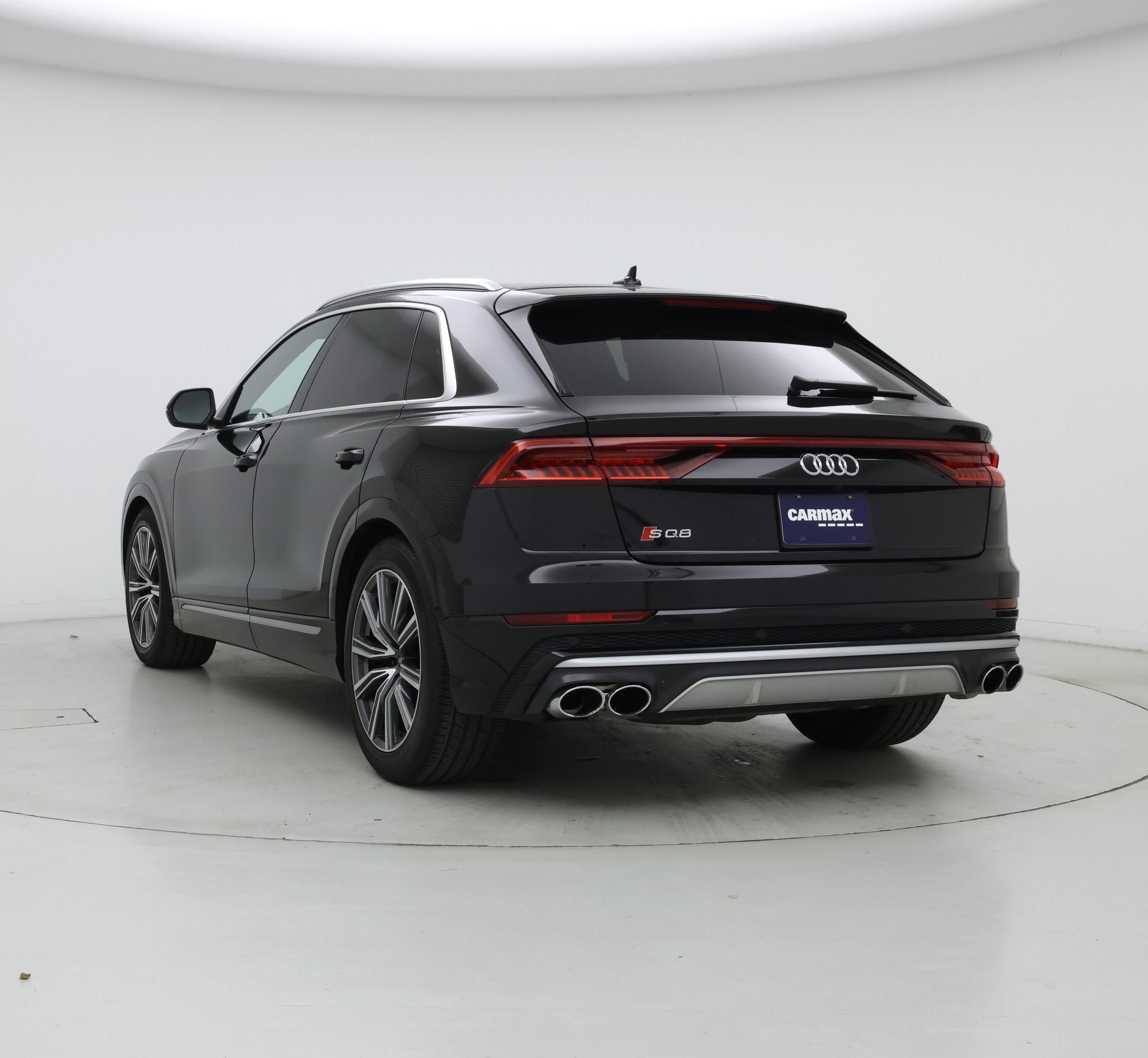 Thumbnail: 2023 Audi SQ8 - 2