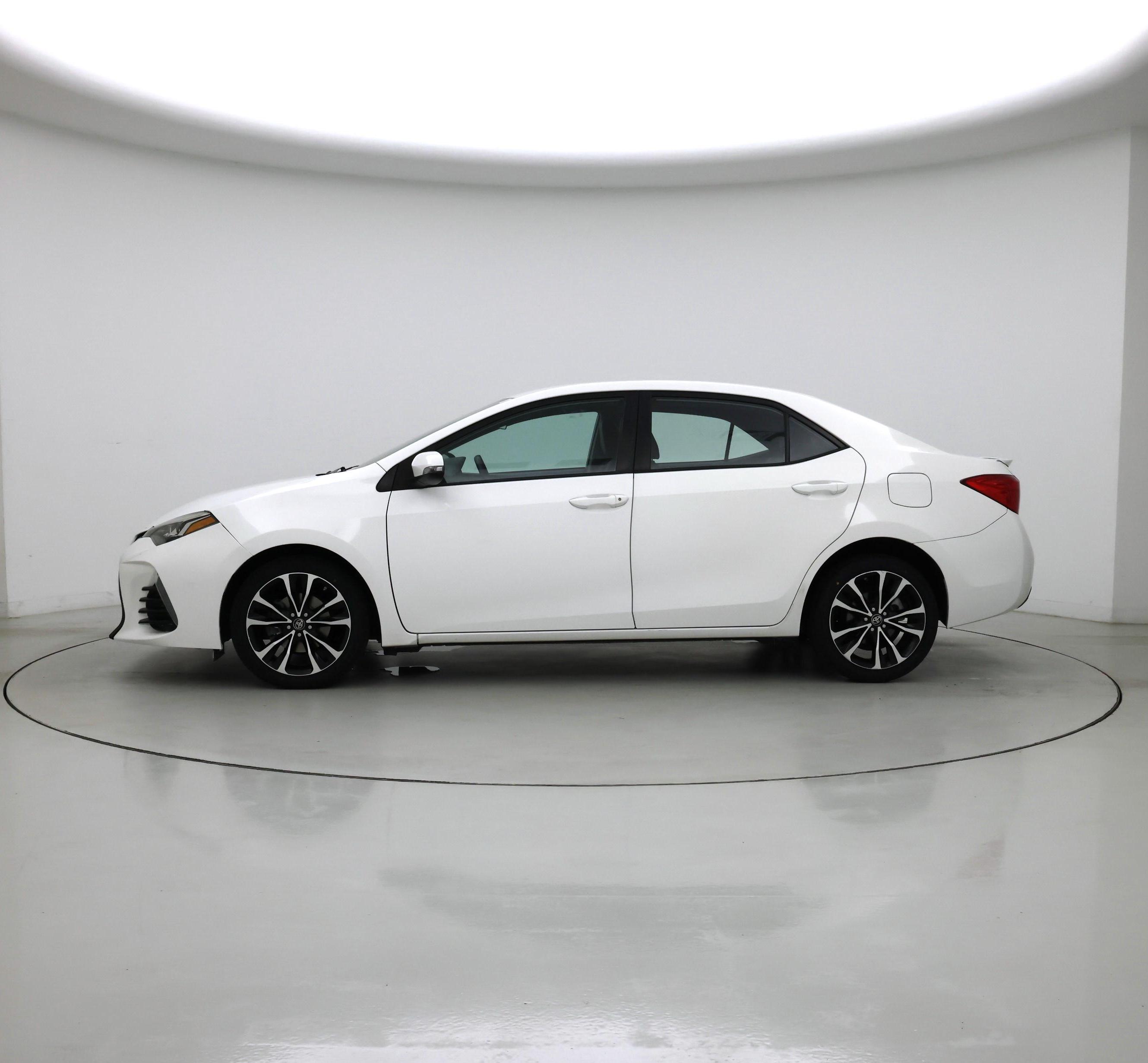 Thumbnail: 2019 Toyota Corolla - 3