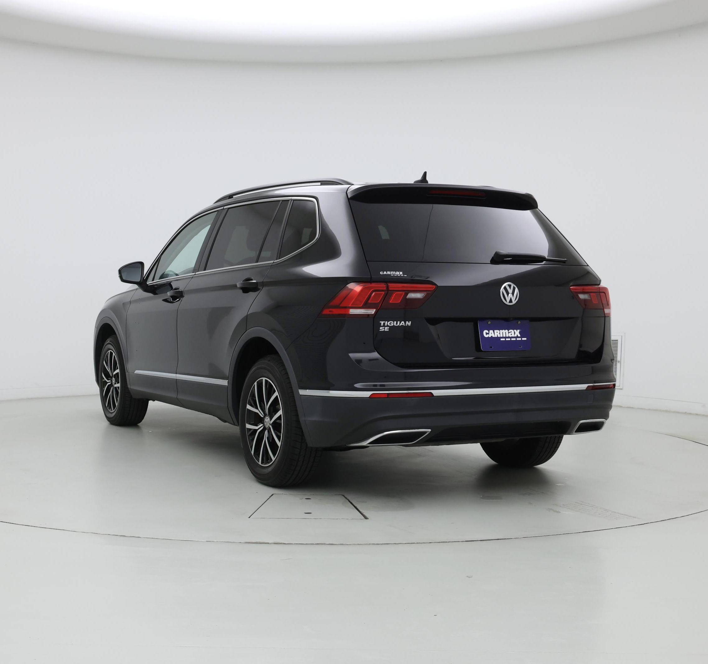 Thumbnail: 2021 Volkswagen Tiguan - 2