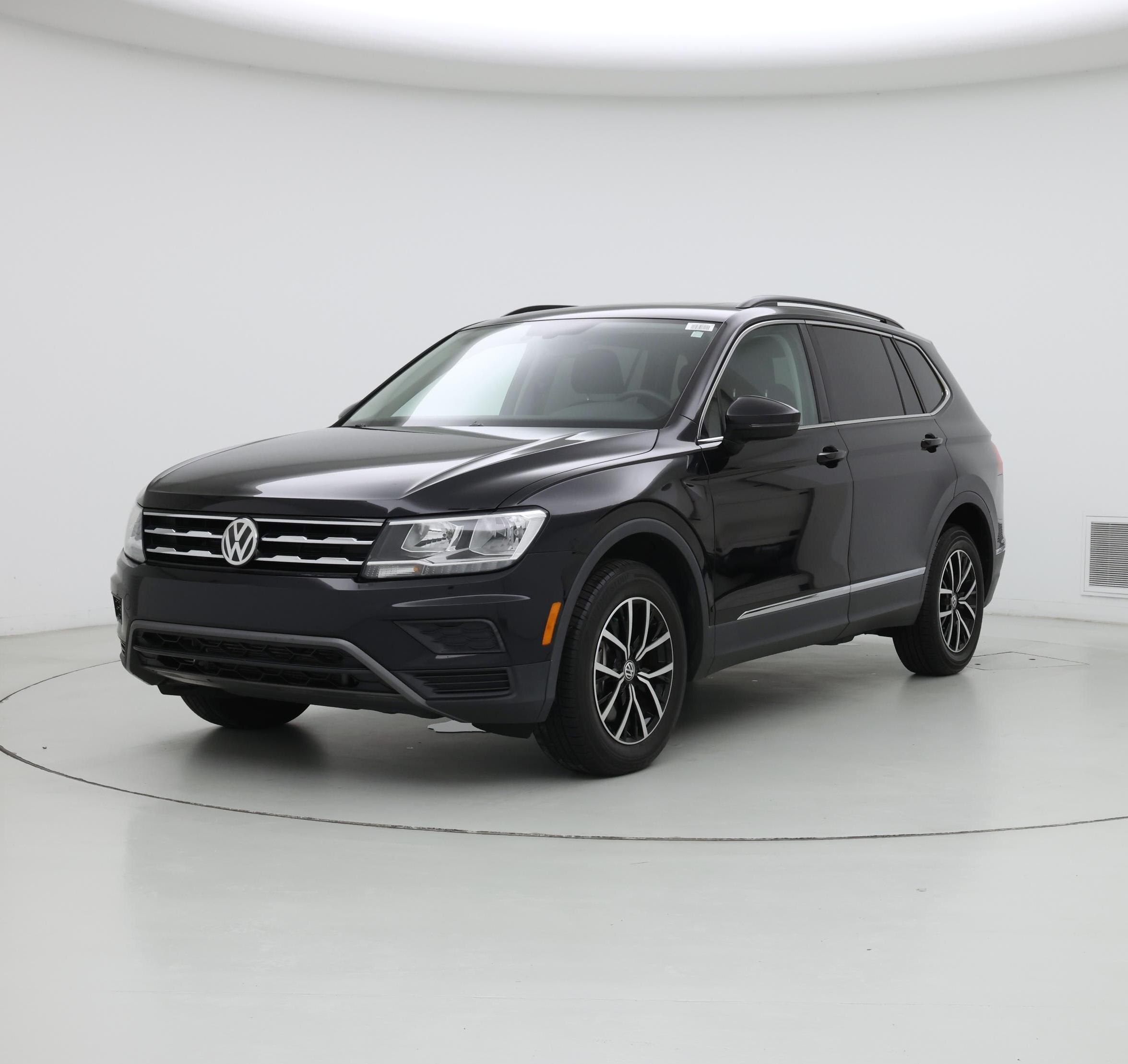 Thumbnail: 2021 Volkswagen Tiguan - 4
