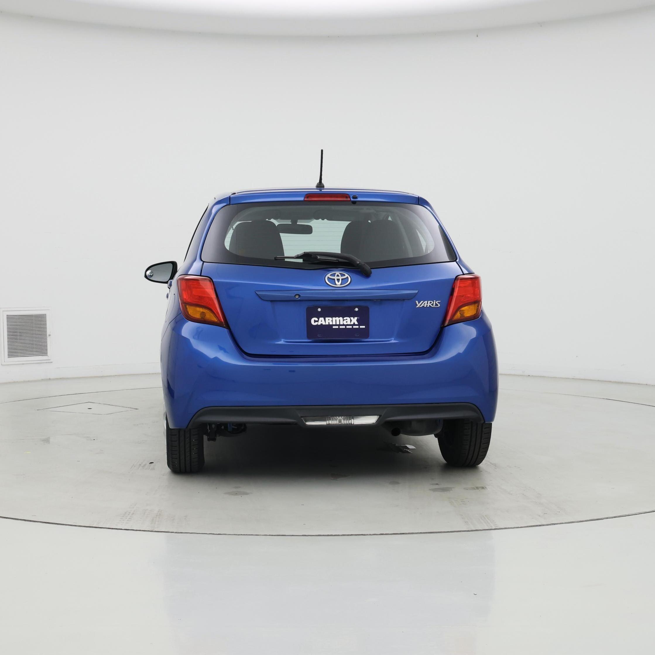 Thumbnail: 2015 Toyota Yaris - 6
