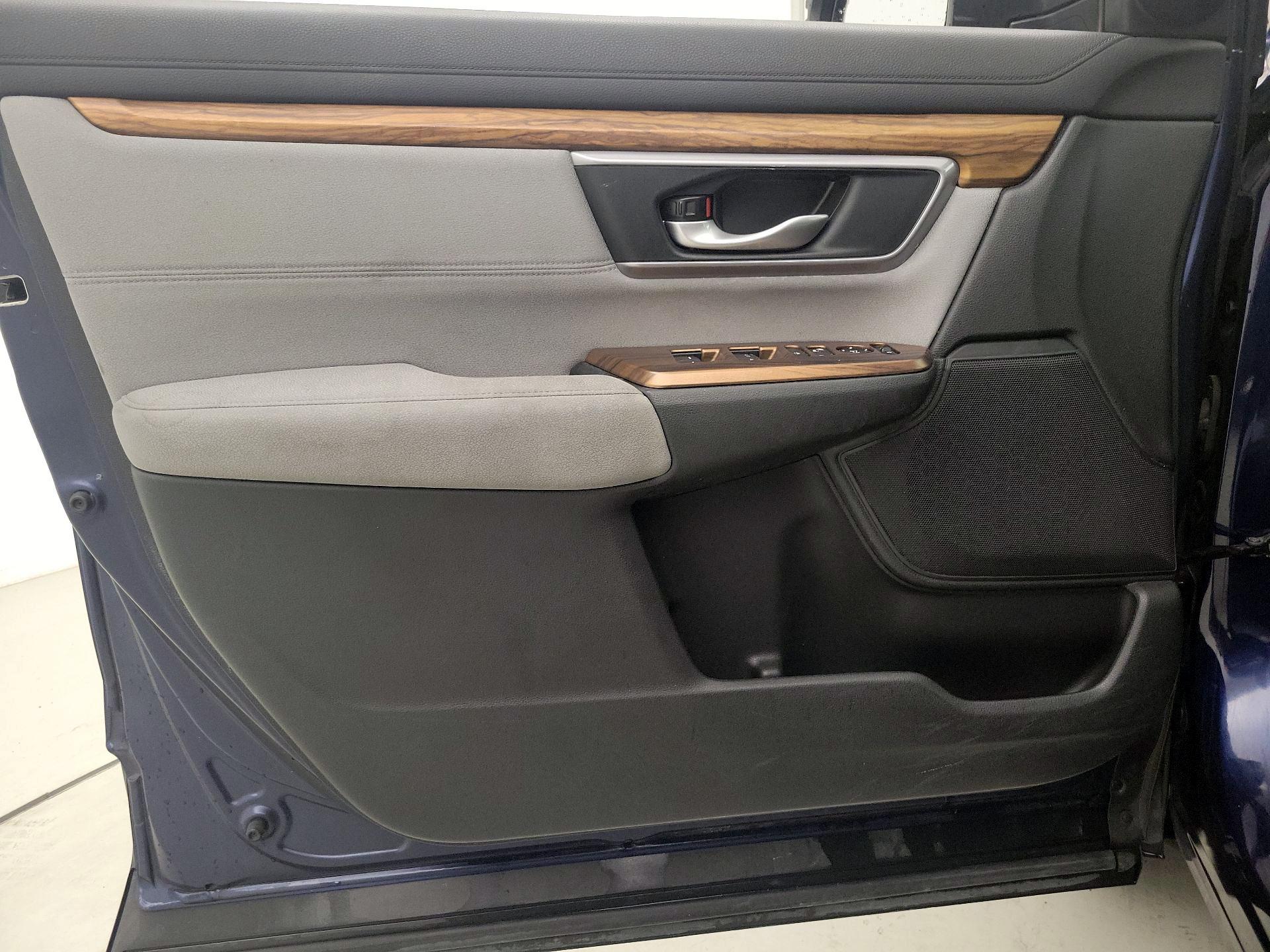Thumbnail: 2017 Honda CR-V - 12