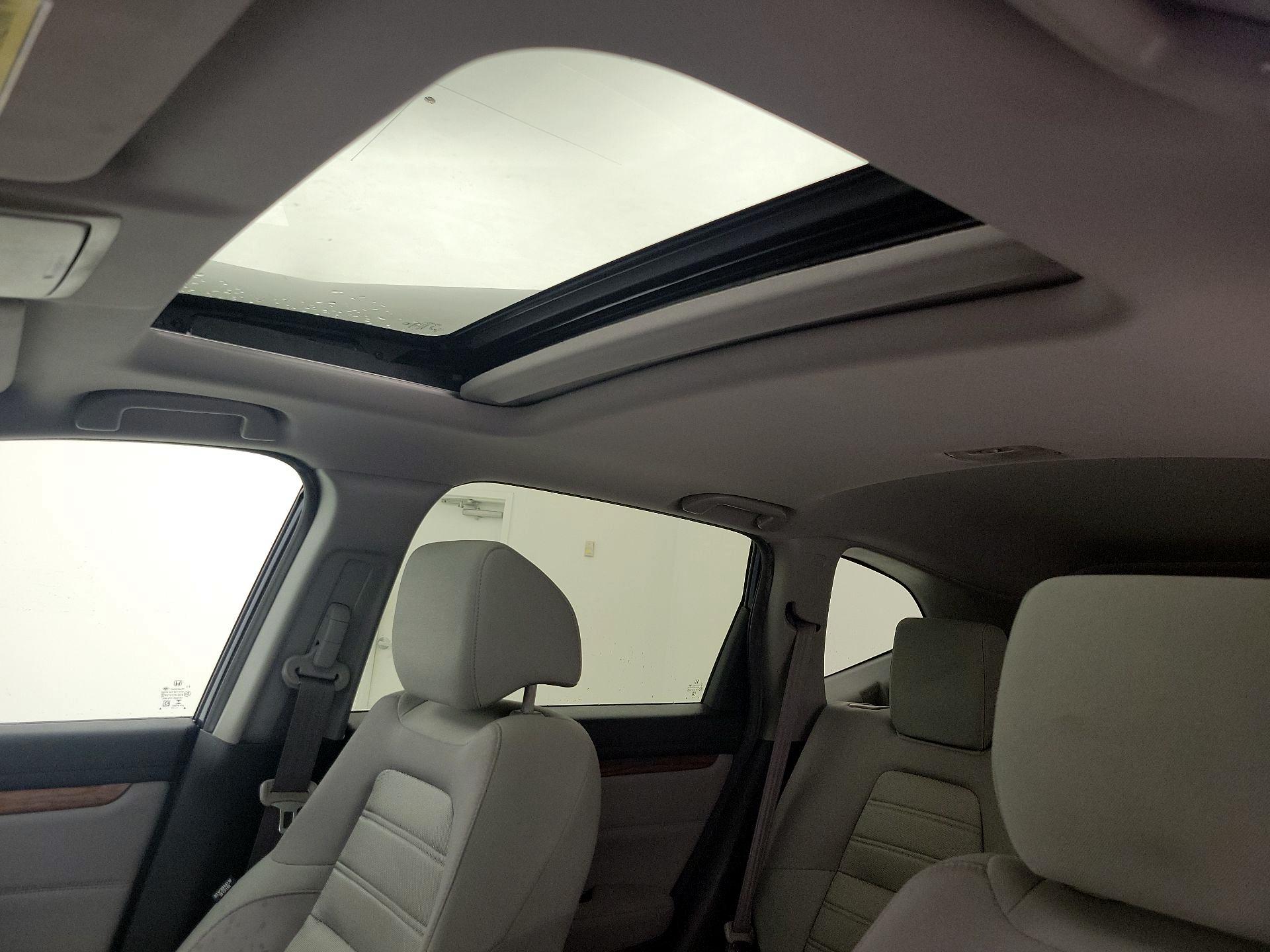 Thumbnail: 2017 Honda CR-V - 19