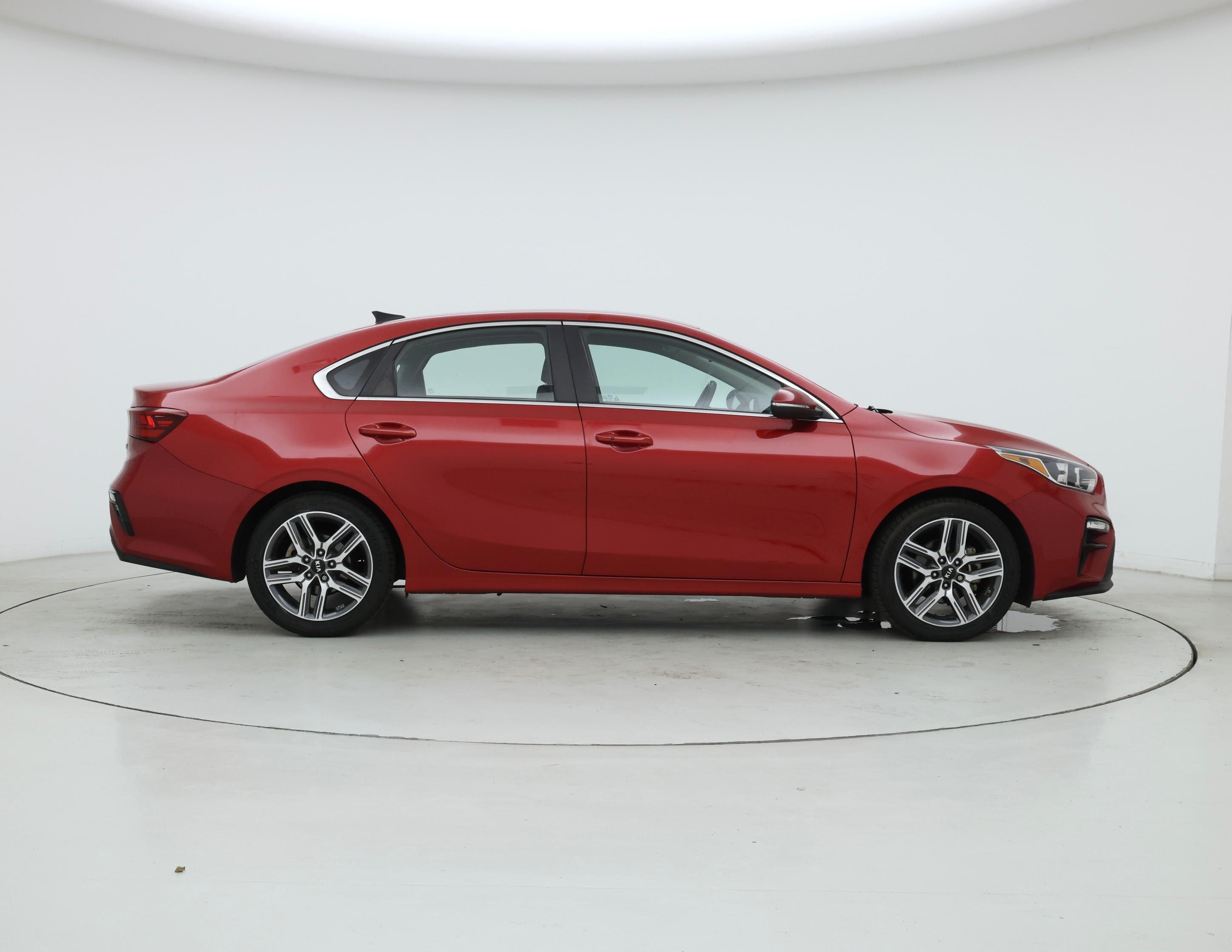 Thumbnail: 2020 Kia Forte - 7