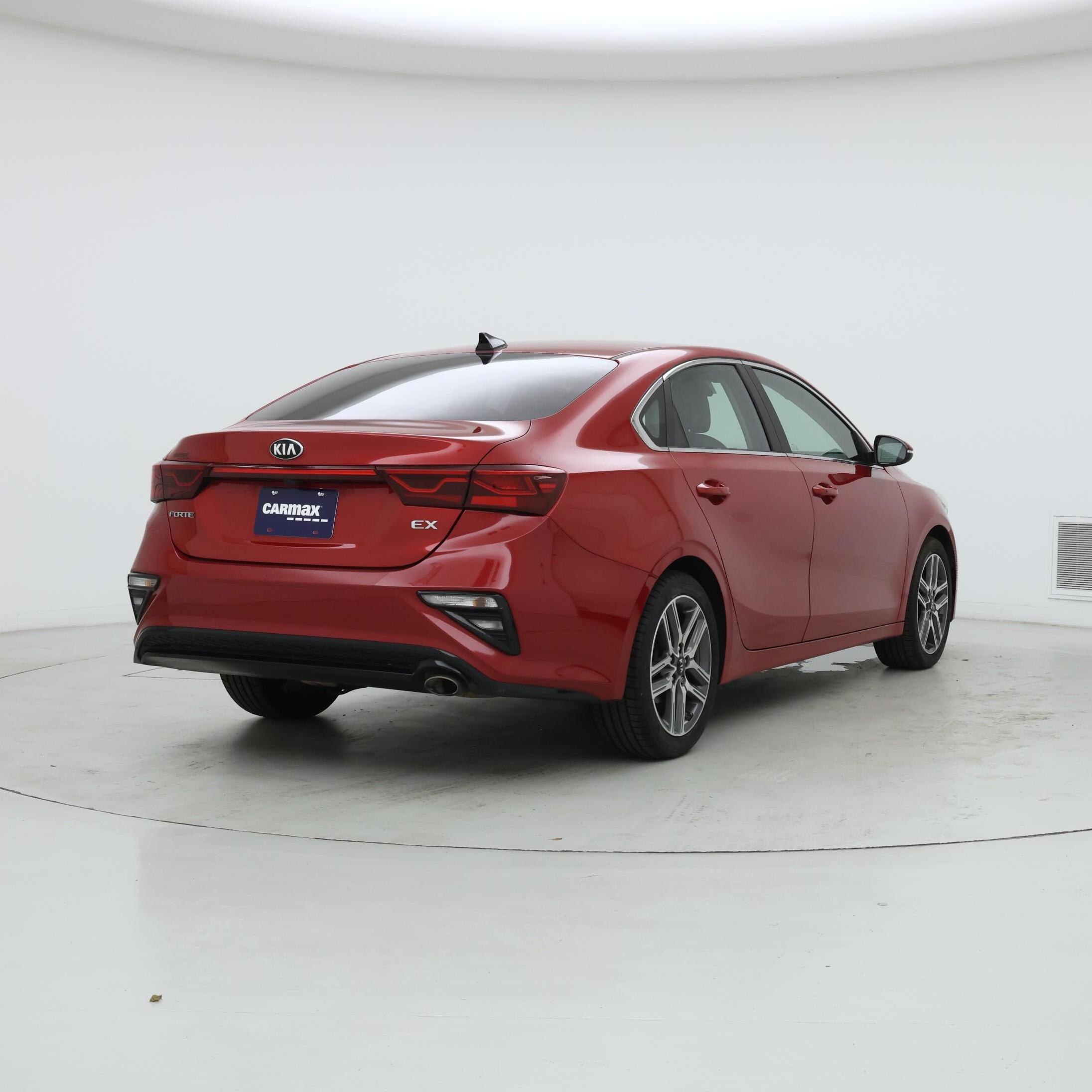 Thumbnail: 2020 Kia Forte - 8