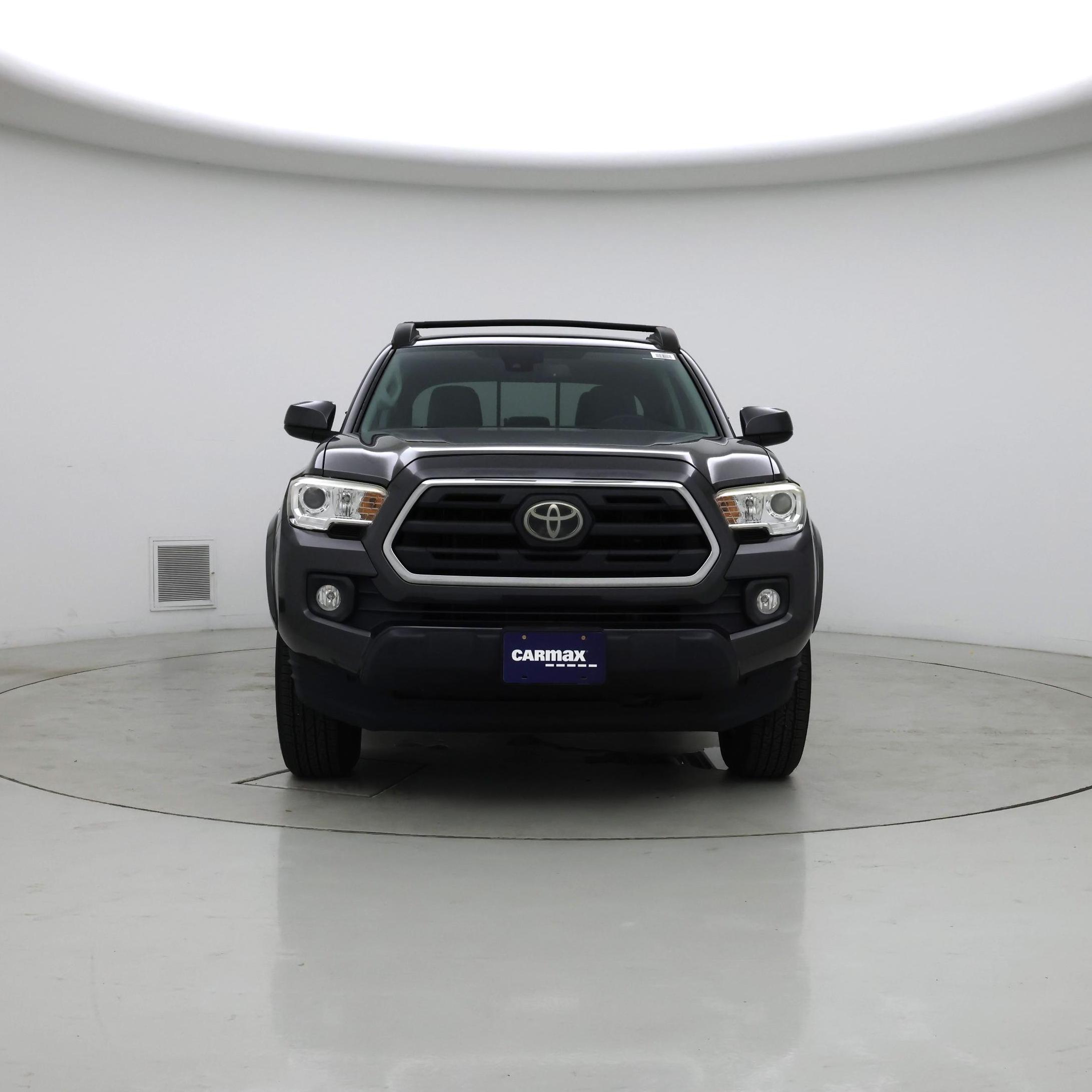 Thumbnail: 2019 Toyota Tacoma - 5